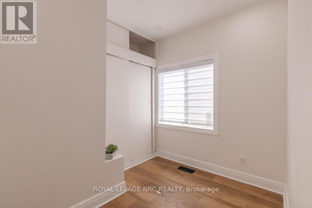 21 Trapnell Street, St. Catharines, Ontario  L2R 1B1 - Photo 13 - X13666034