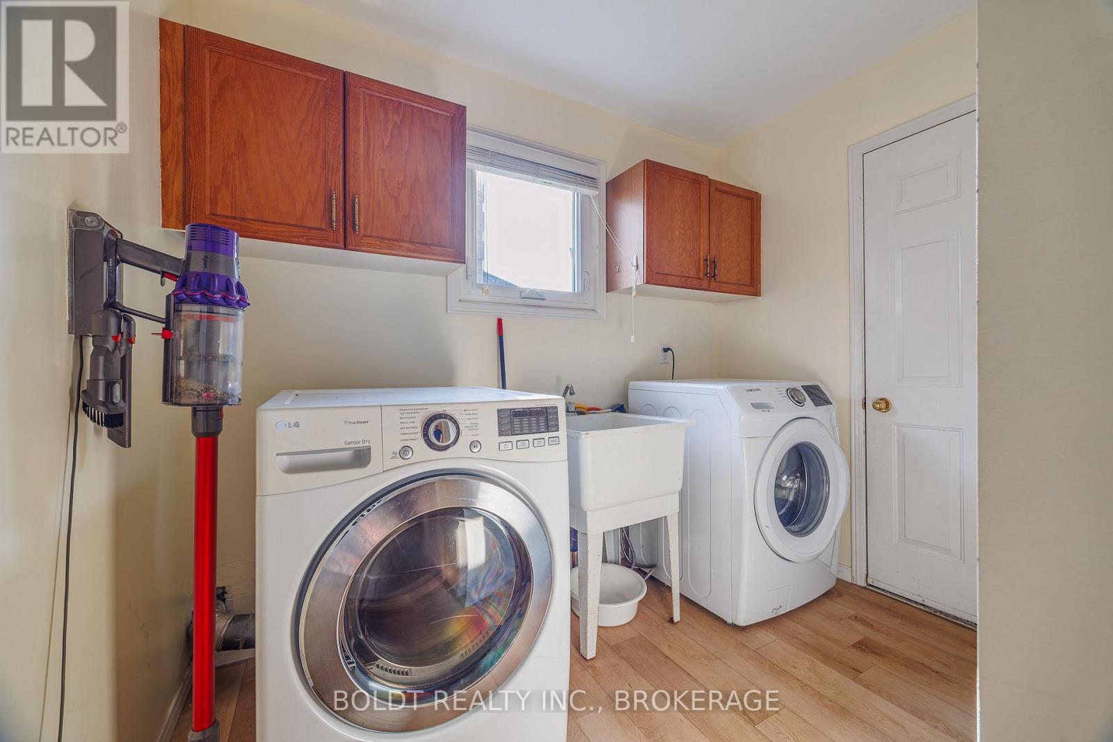 64 Carmine Crescent, St. Catharines, Ontario  L2S 3M2 - Photo 15 - X13666434