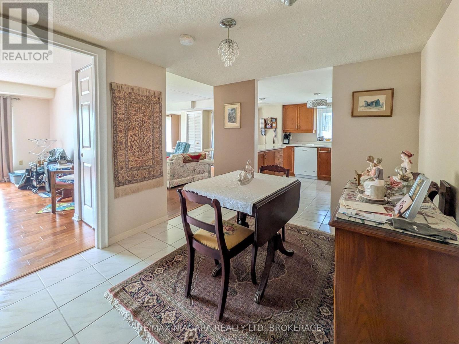 203 - 6704 Thorold Stone Road, Niagara Falls, Ontario  L2J 1B3 - Photo 10 - X13667012