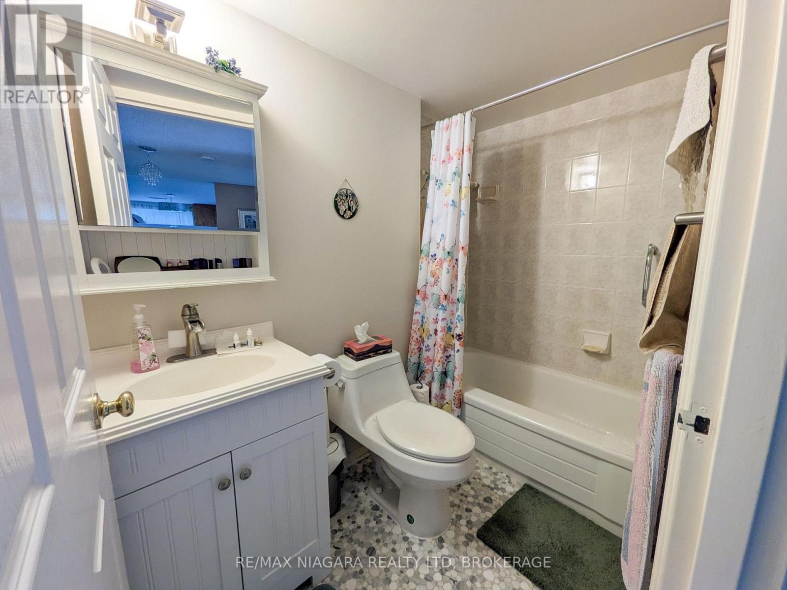 203 - 6704 Thorold Stone Road, Niagara Falls, Ontario  L2J 1B3 - Photo 15 - X13667012