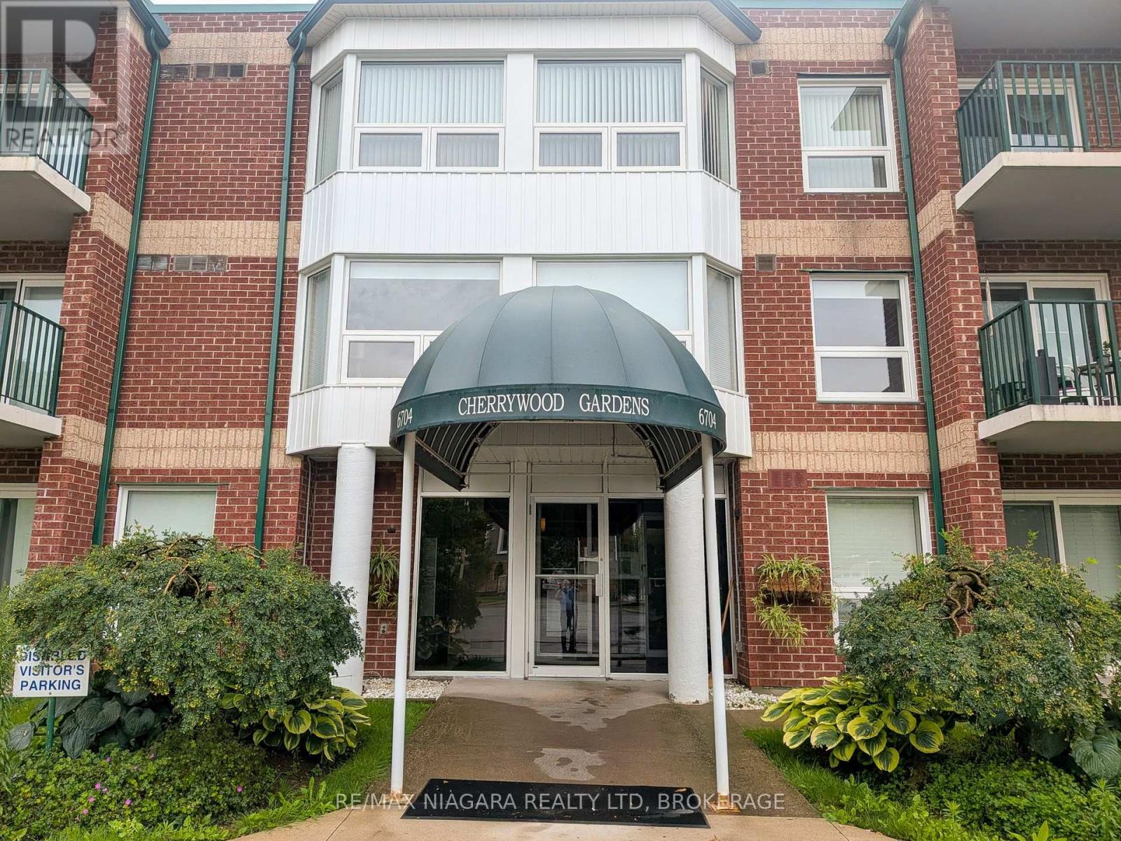 203 - 6704 Thorold Stone Road, Niagara Falls, Ontario  L2J 1B3 - Photo 2 - X13667012