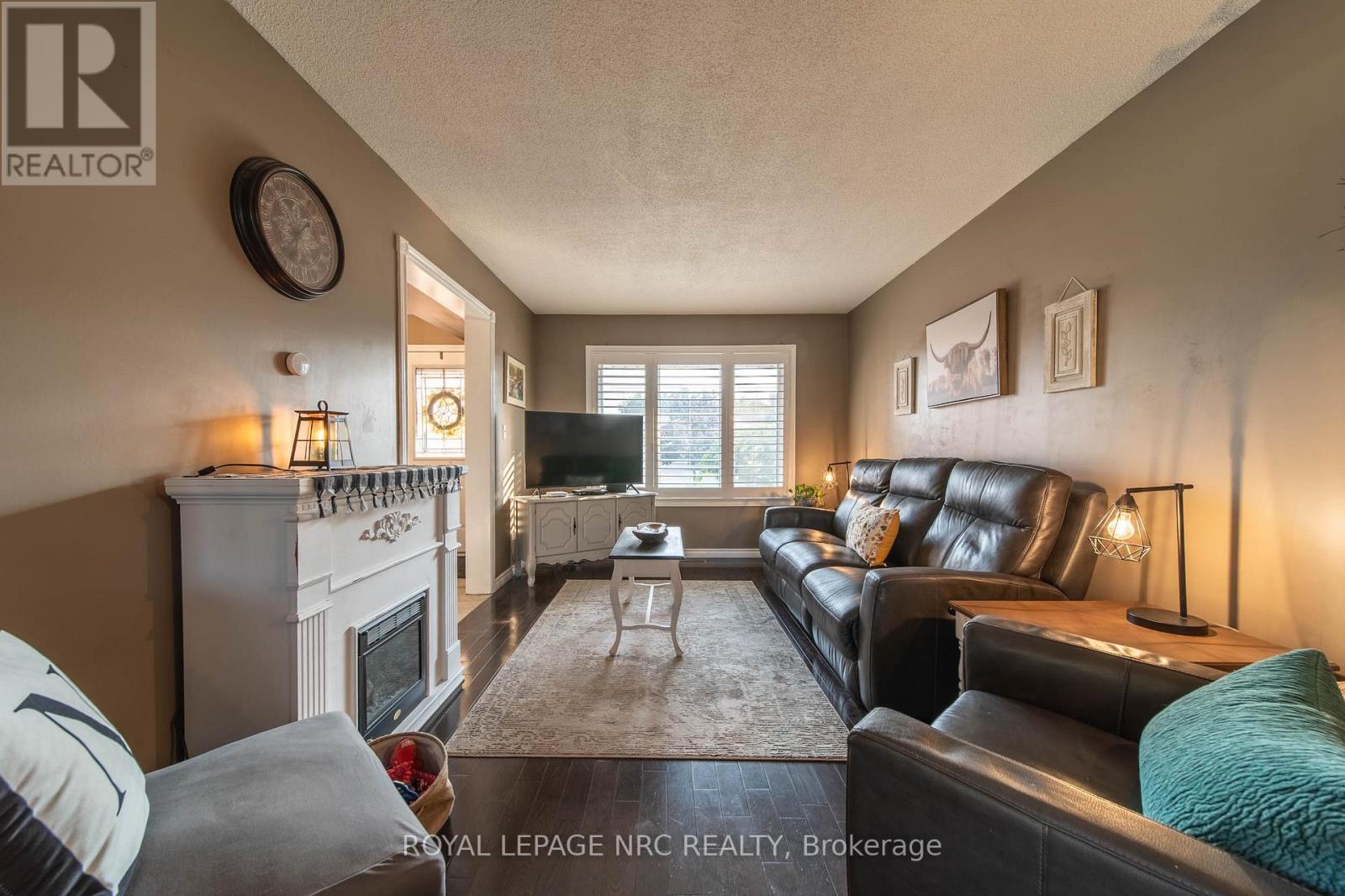 5830 Aspen Court, Niagara Falls, Ontario  L2G 7V3 - Photo 4 - X13667916