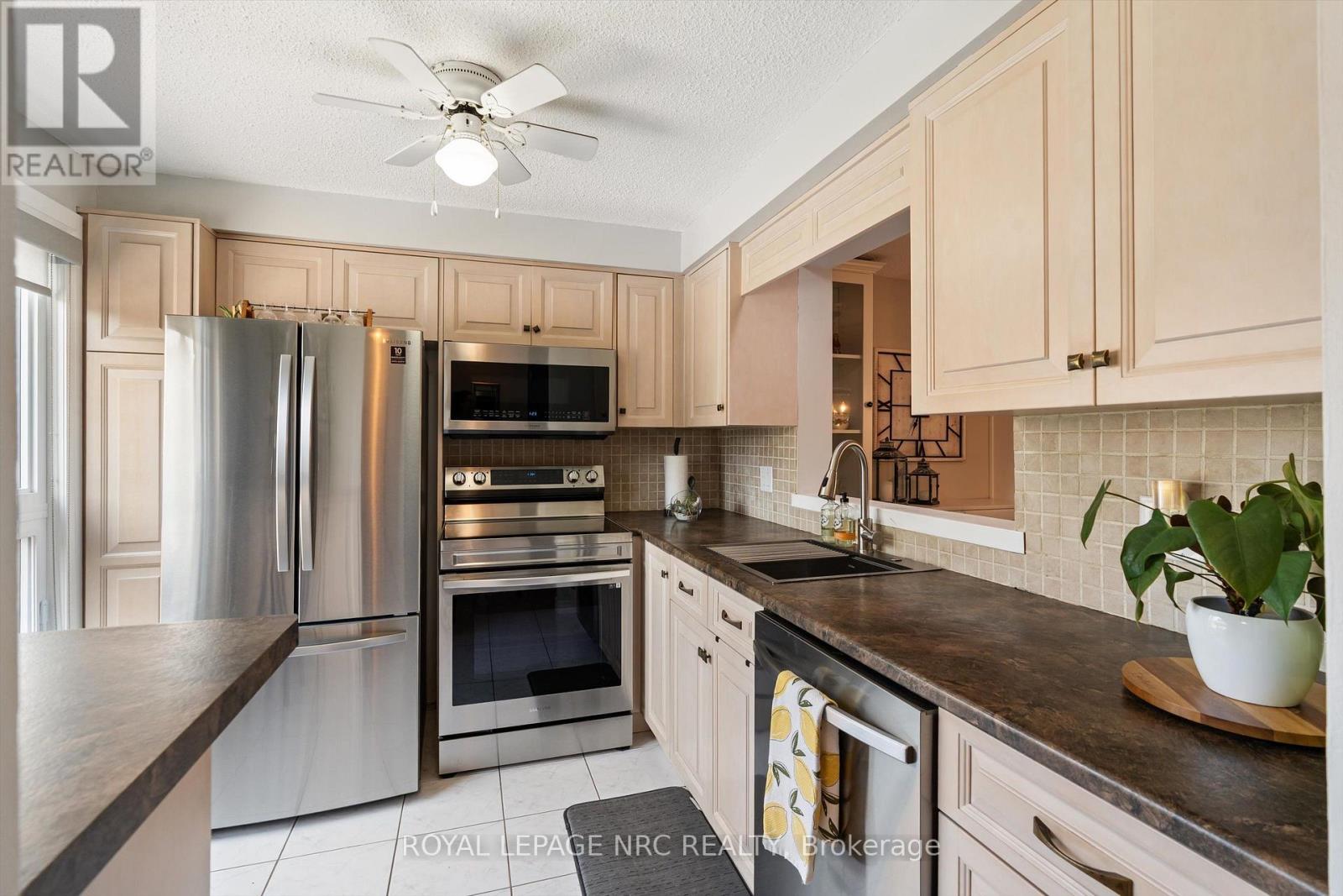6 - 6767 Thorold Stone Road, Niagara Falls, Ontario  L2J 3W9 - Photo 5 - X13668022