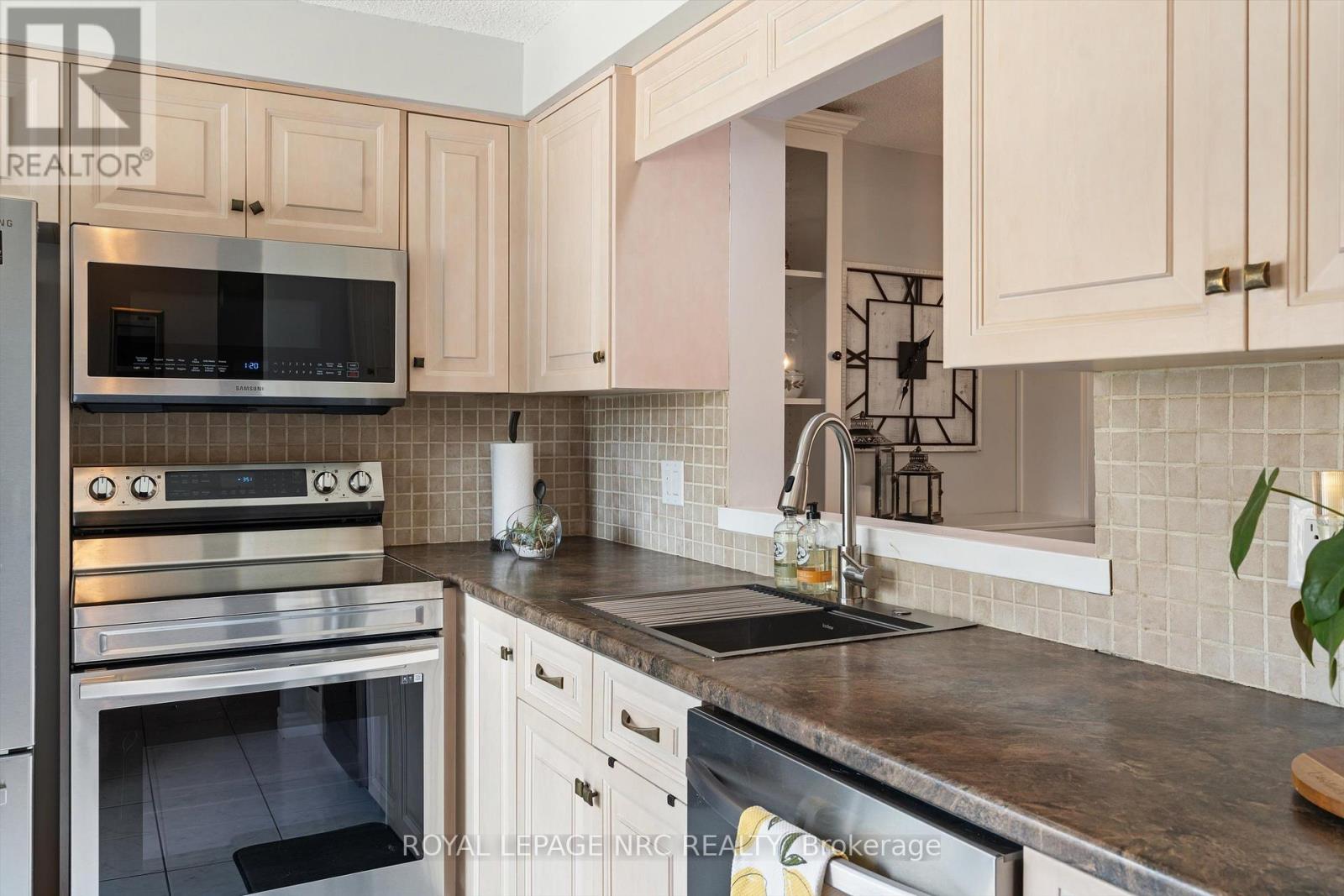 6 - 6767 Thorold Stone Road, Niagara Falls, Ontario  L2J 3W9 - Photo 8 - X13668022