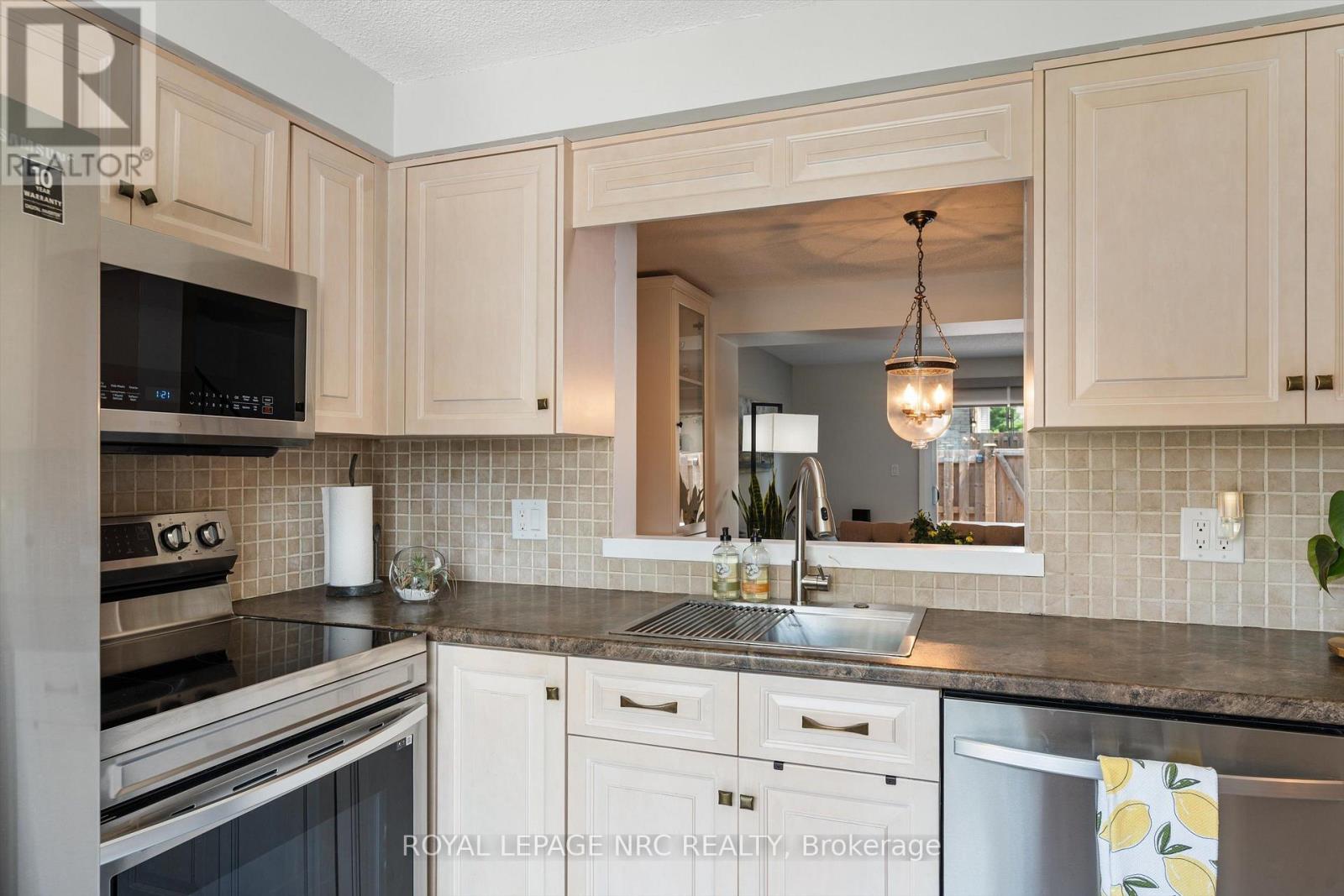 6 - 6767 Thorold Stone Road, Niagara Falls, Ontario  L2J 3W9 - Photo 9 - X13668022
