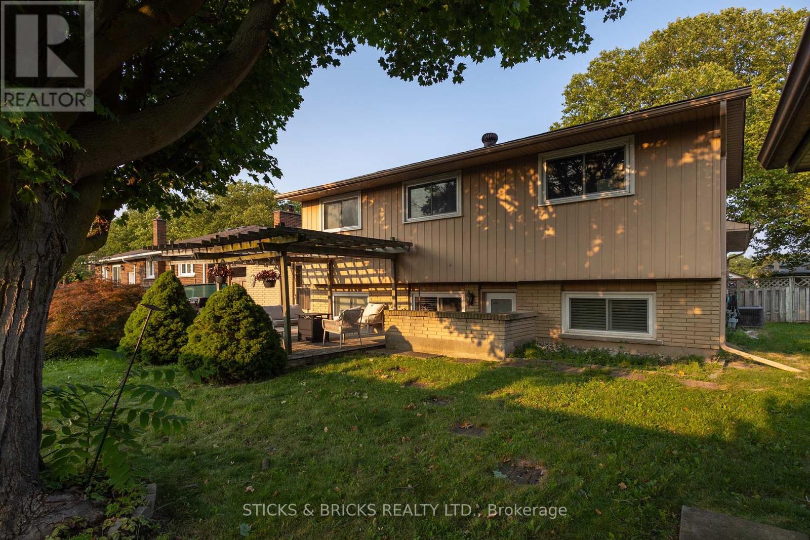 4479 Mitchell Avenue, Niagara Falls, Ontario  L2E 6R6 - Photo 30 - X13668234