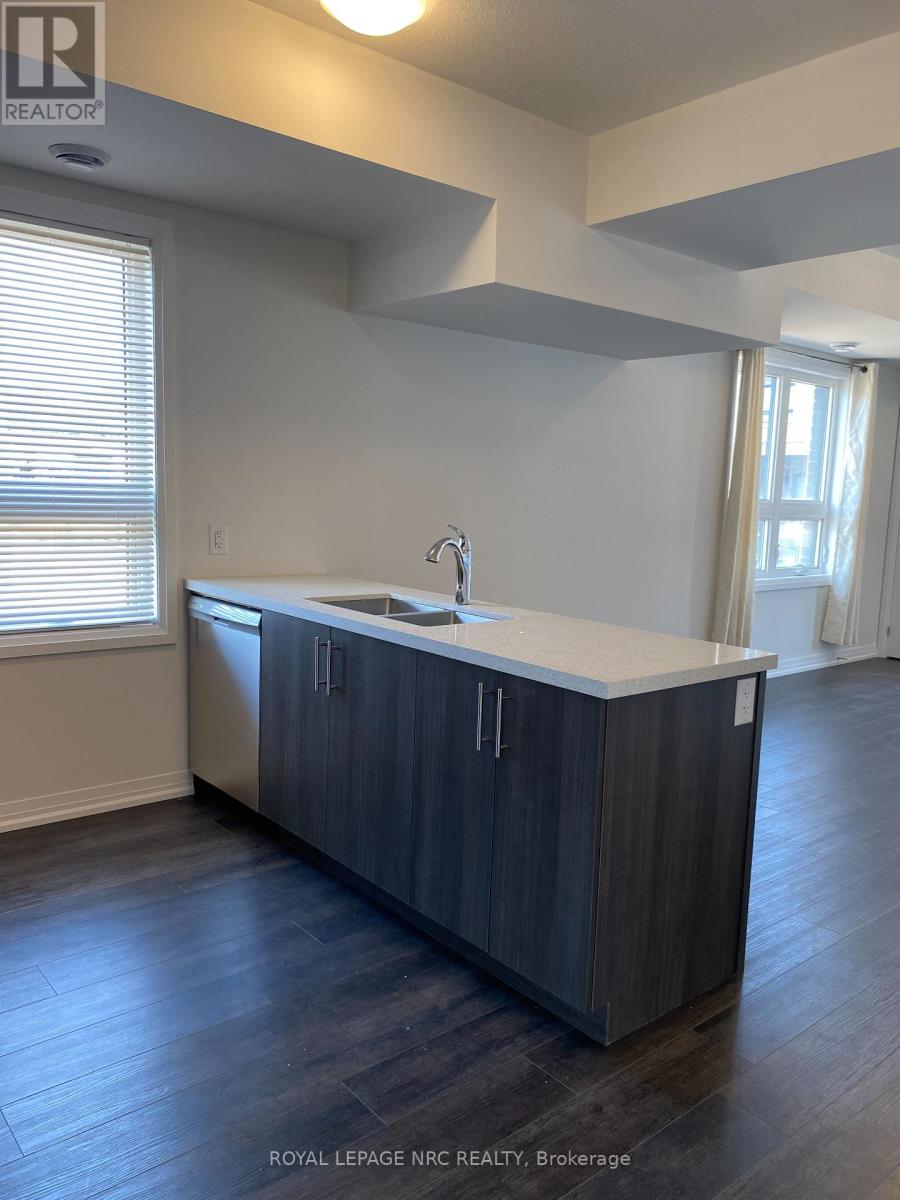 92 - 6705 Cropp Street, Niagara Falls, Ontario  L2E 0C1 - Photo 3 - X13668544