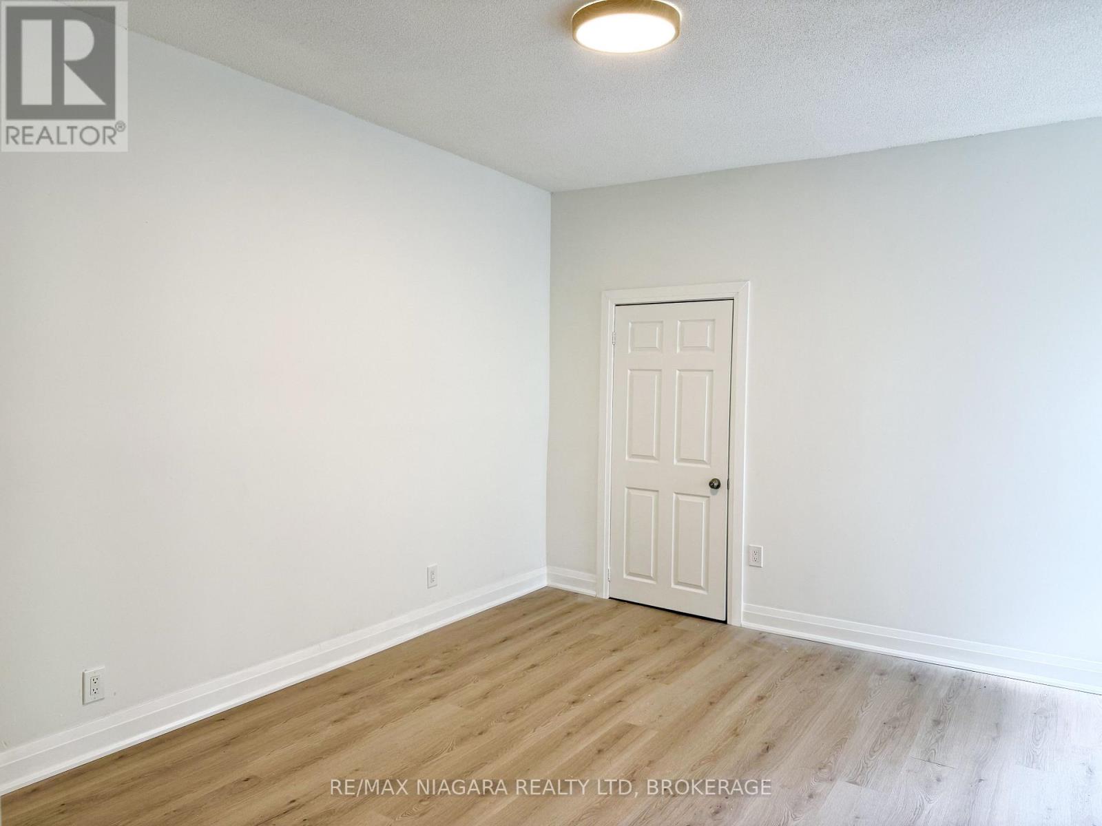 Unit 3 - 4674 Zimmerman Avenue, Niagara Falls, Ontario  L2E 3M6 - Photo 11 - X13669152
