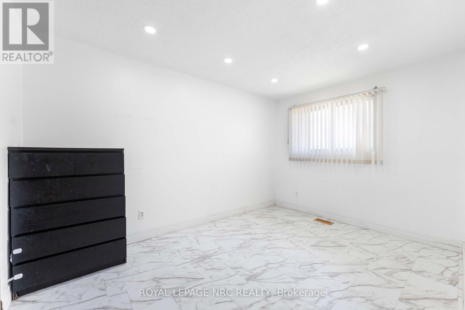 35 Eugene Street, Hamilton, Ontario  L8H 2R1 - Photo 25 - X13669582