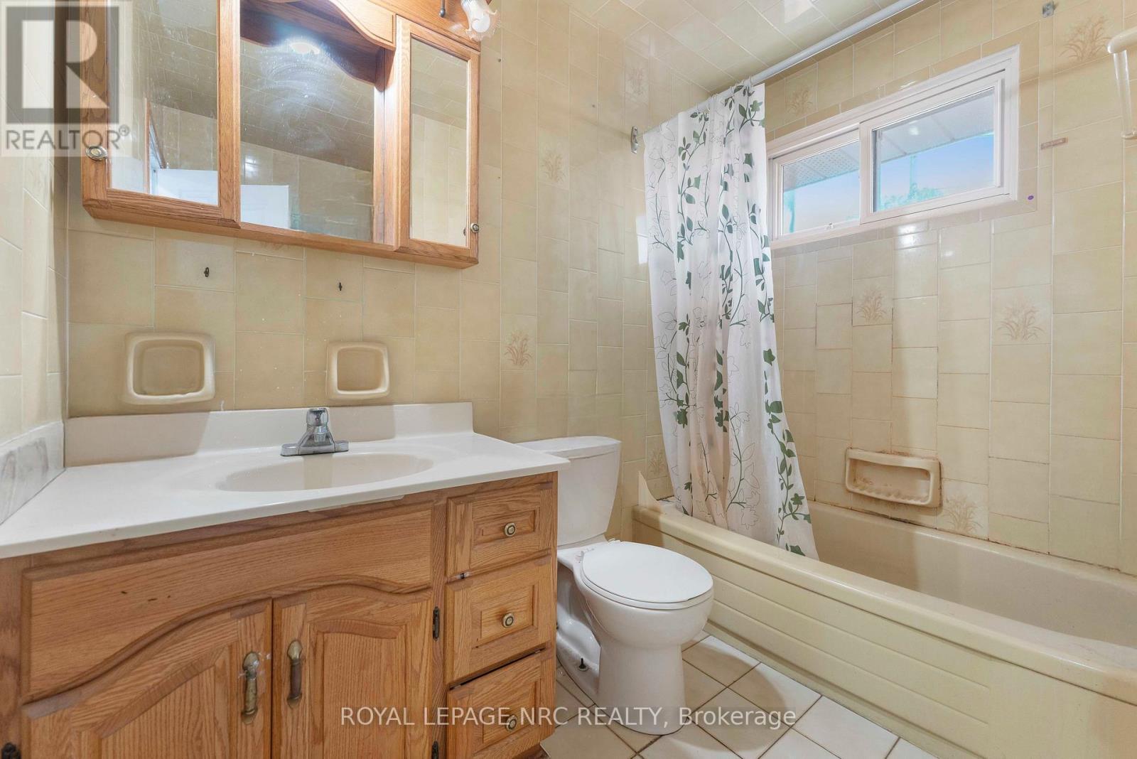 35 Eugene Street, Hamilton, Ontario  L8H 2R1 - Photo 27 - X13669582