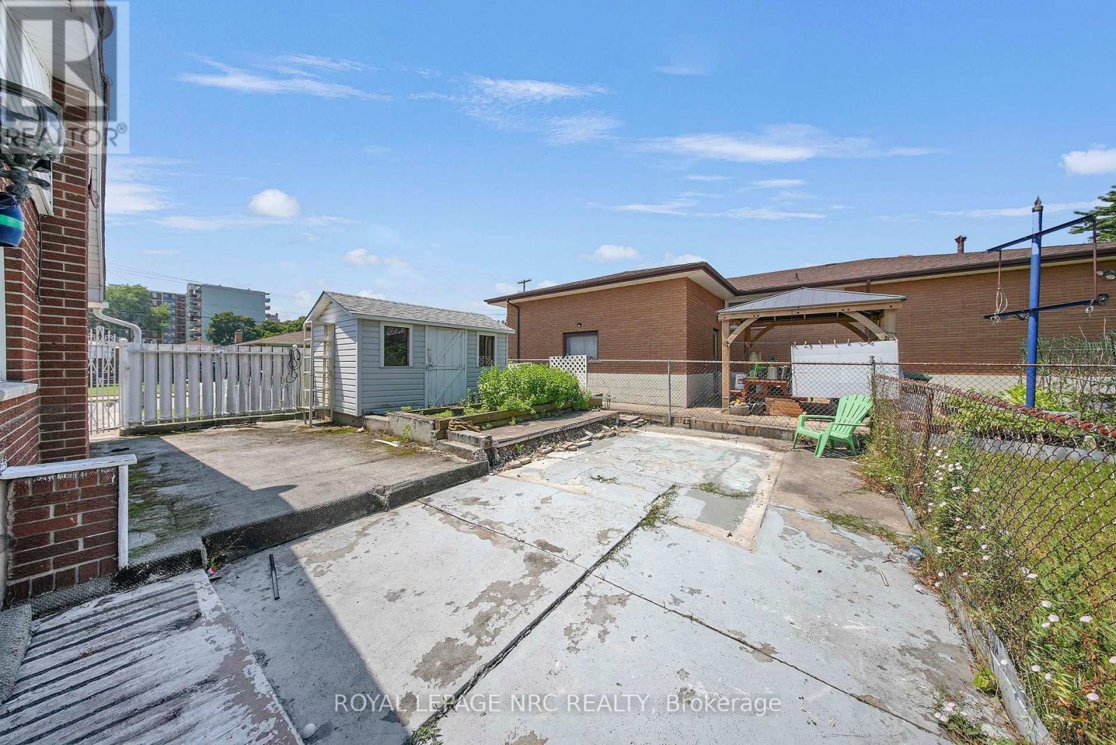 35 Eugene Street, Hamilton, Ontario  L8H 2R1 - Photo 39 - X13669582