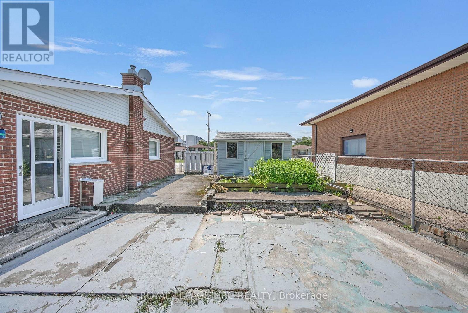 35 Eugene Street, Hamilton, Ontario  L8H 2R1 - Photo 40 - X13669582