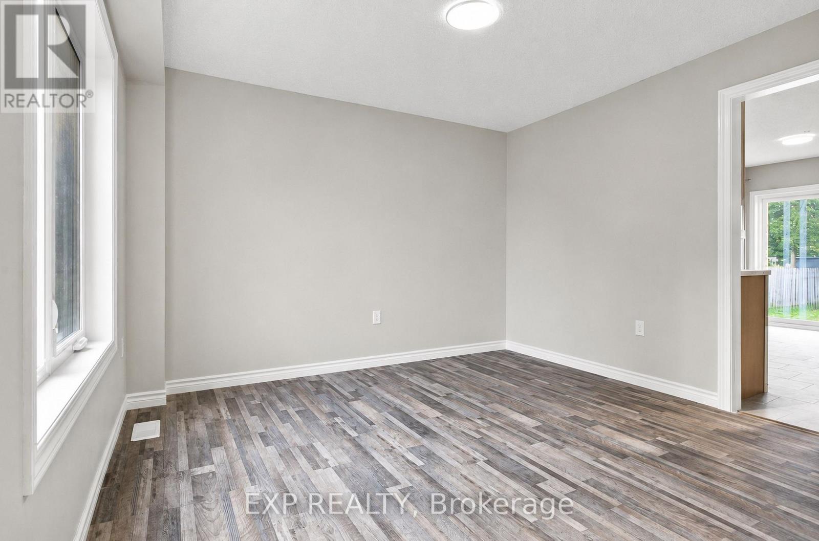 5 Vera Street, Haldimand, Ontario  N0A 1J0 - Photo 7 - X13669866