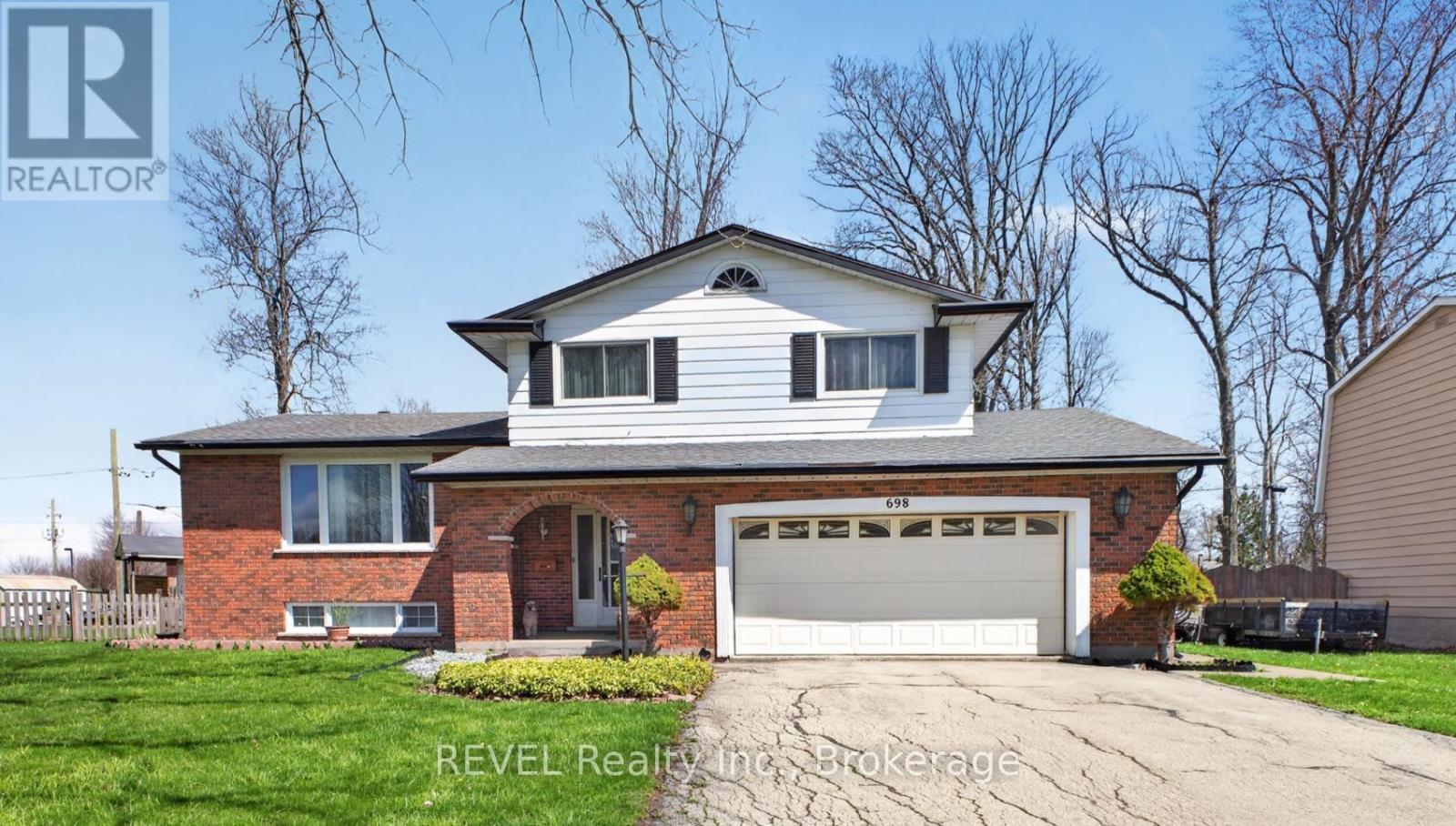 698 DAYTONA DRIVE, Fort Erie, Ontario