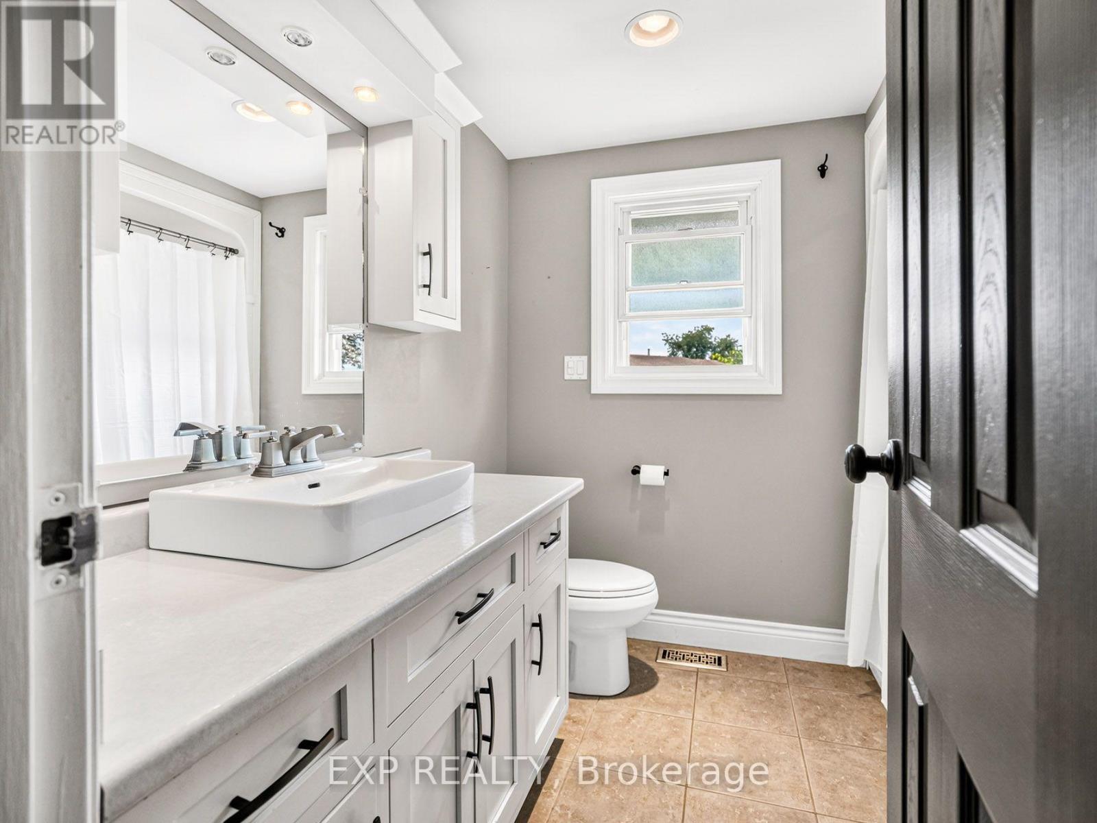 32 - 242 Lakeport Road, St. Catharines, Ontario  L2N 6V2 - Photo 21 - X13671698