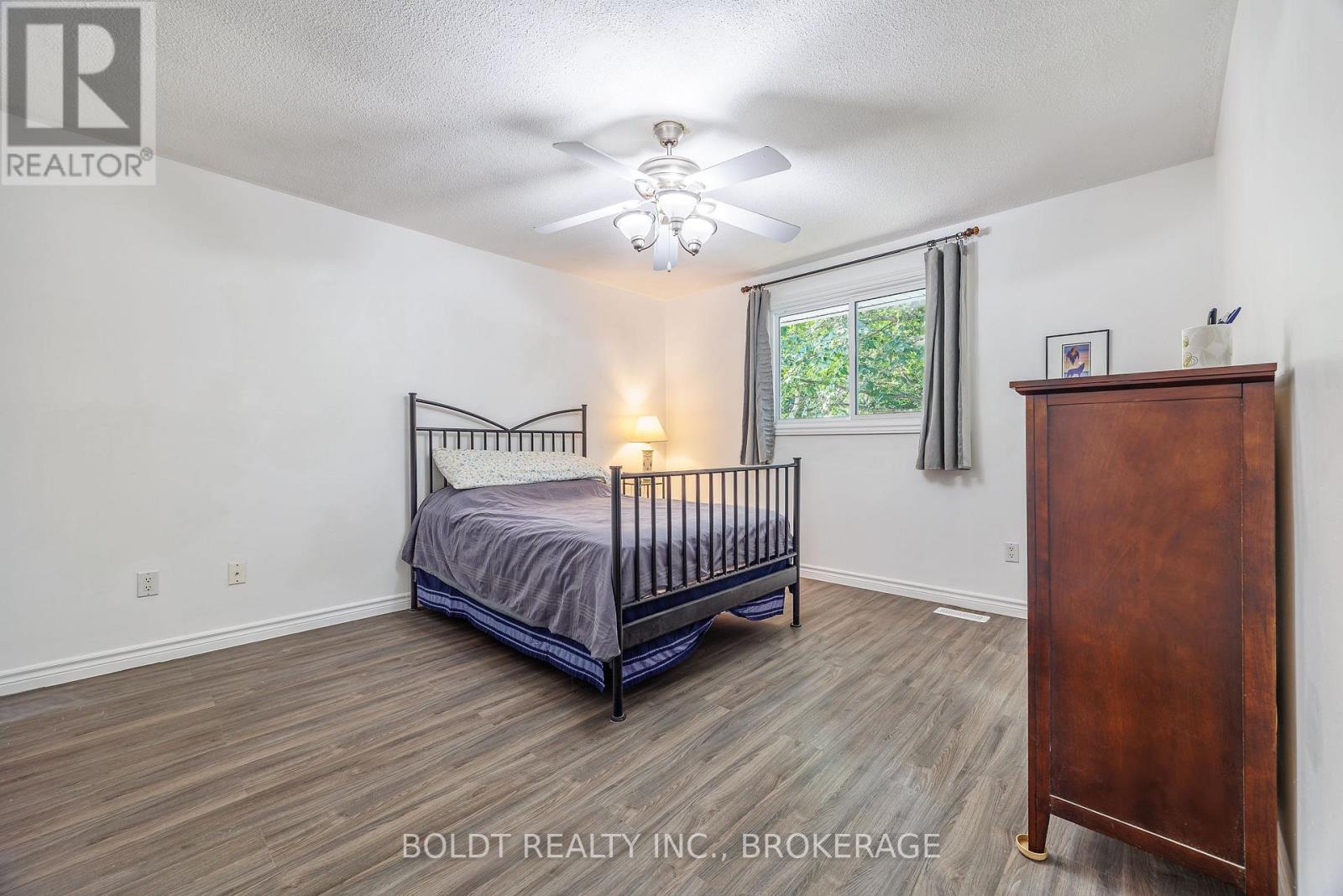 13 1/2 Northglen Avenue, St. Catharines, Ontario  L2M 1B3 - Photo 13 - X13671790