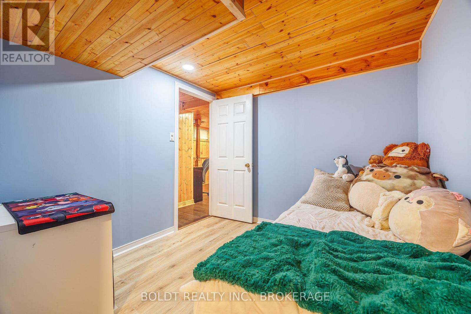 13 1/2 Northglen Avenue, St. Catharines, Ontario  L2M 1B3 - Photo 23 - X13671790