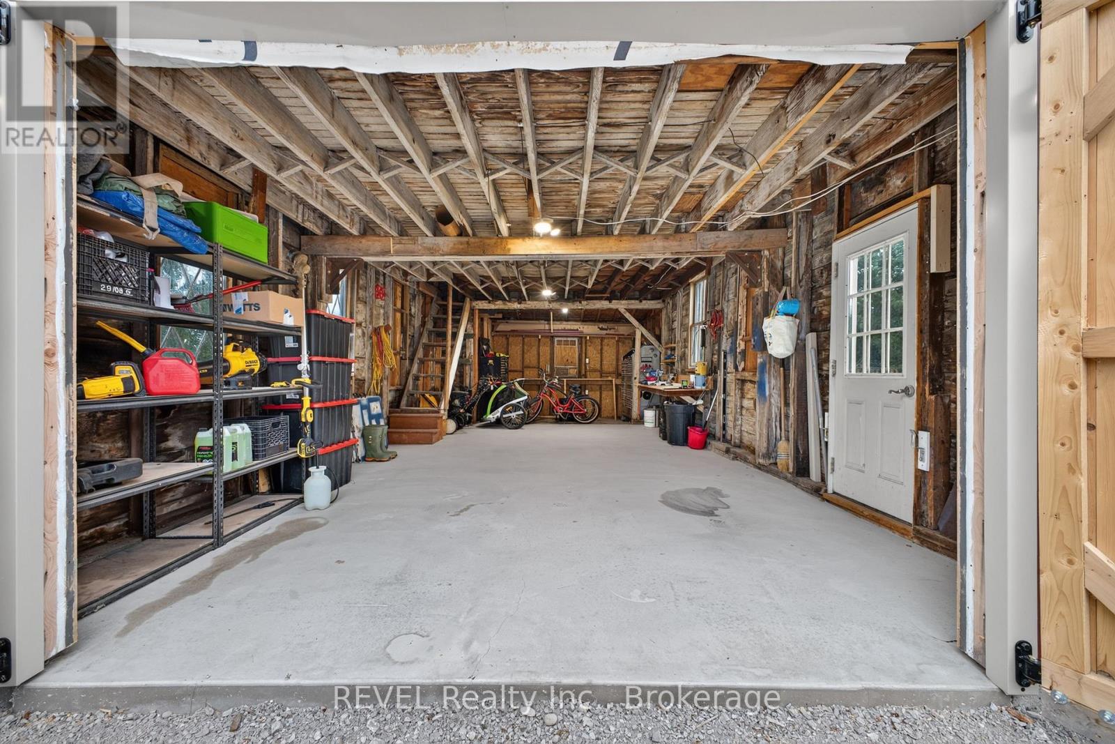 312 Phipps Street, Fort Erie, Ontario  L2A 2V6 - Photo 8 - X13672424