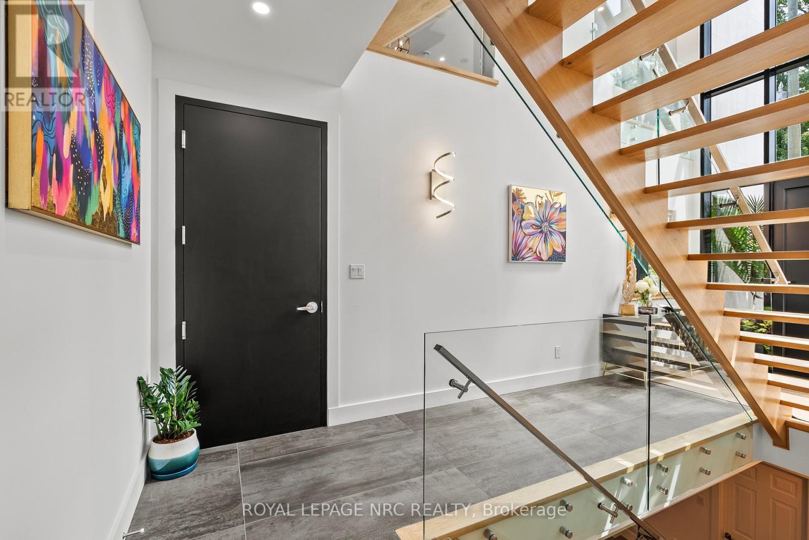 10 Pawling Street, St. Catharines, Ontario  L2N 5M2 - Photo 38 - X13672918