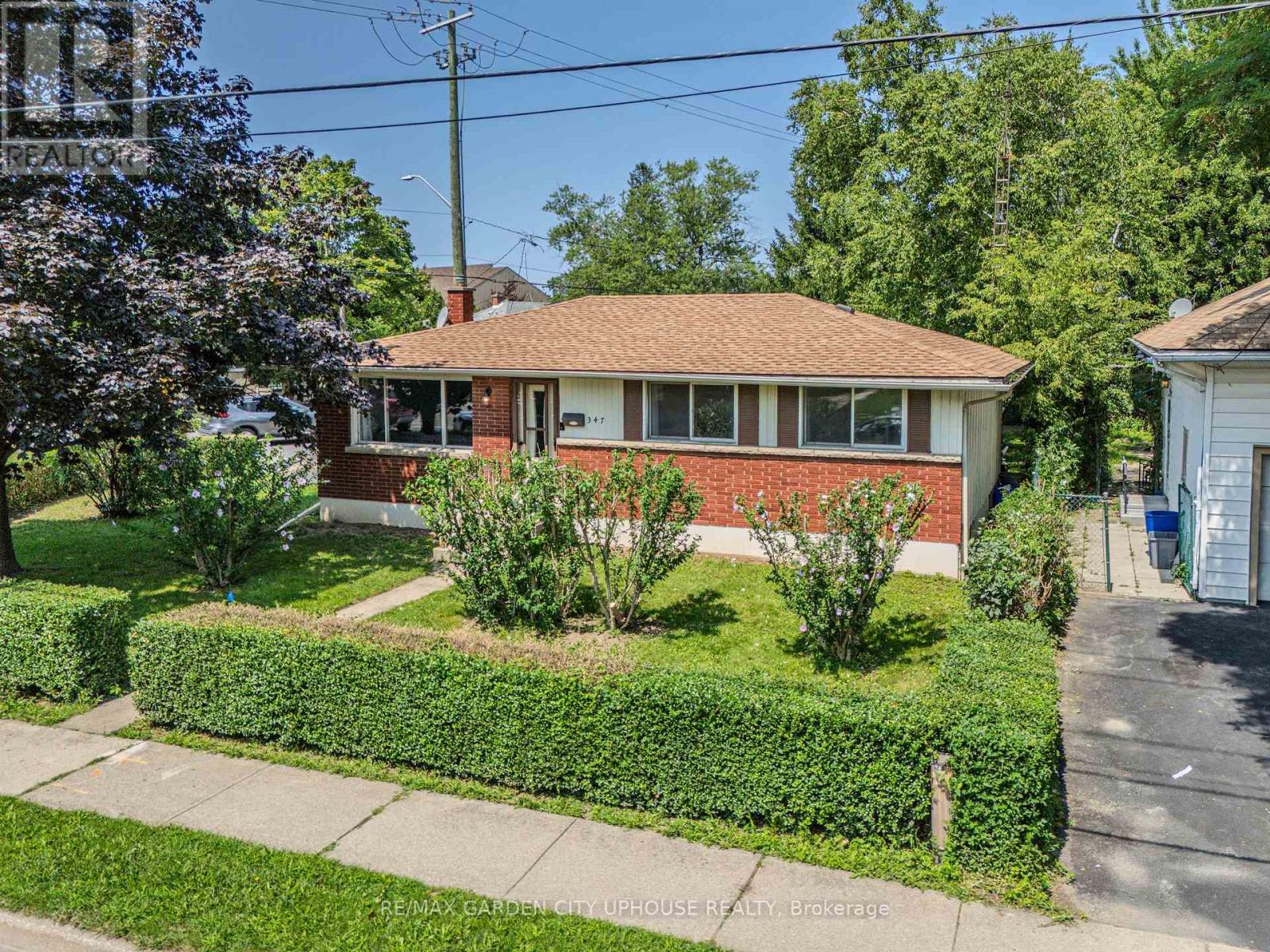 347 LINWELL ROAD, St. Catharines, Ontario