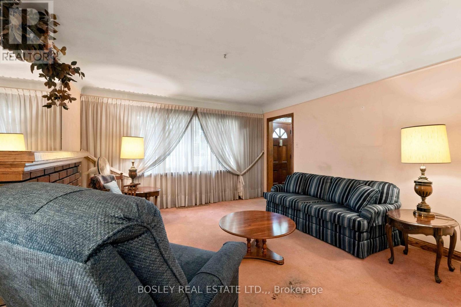 38 Spruce Street, St. Catharines, Ontario  L2R 1B5 - Photo 10 - X13673534