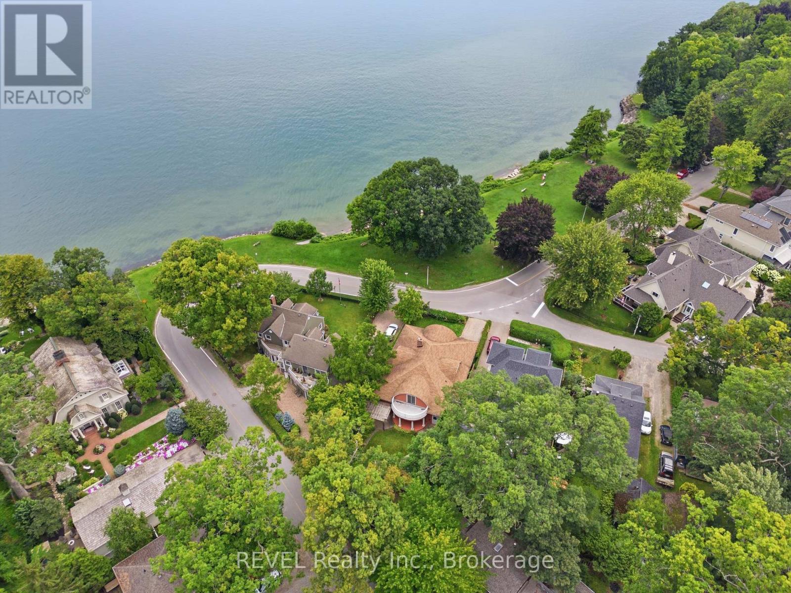34 Vincent Avenue, Niagara-On-The-Lake, Ontario  L0S 1J0 - Photo 48 - X13673792