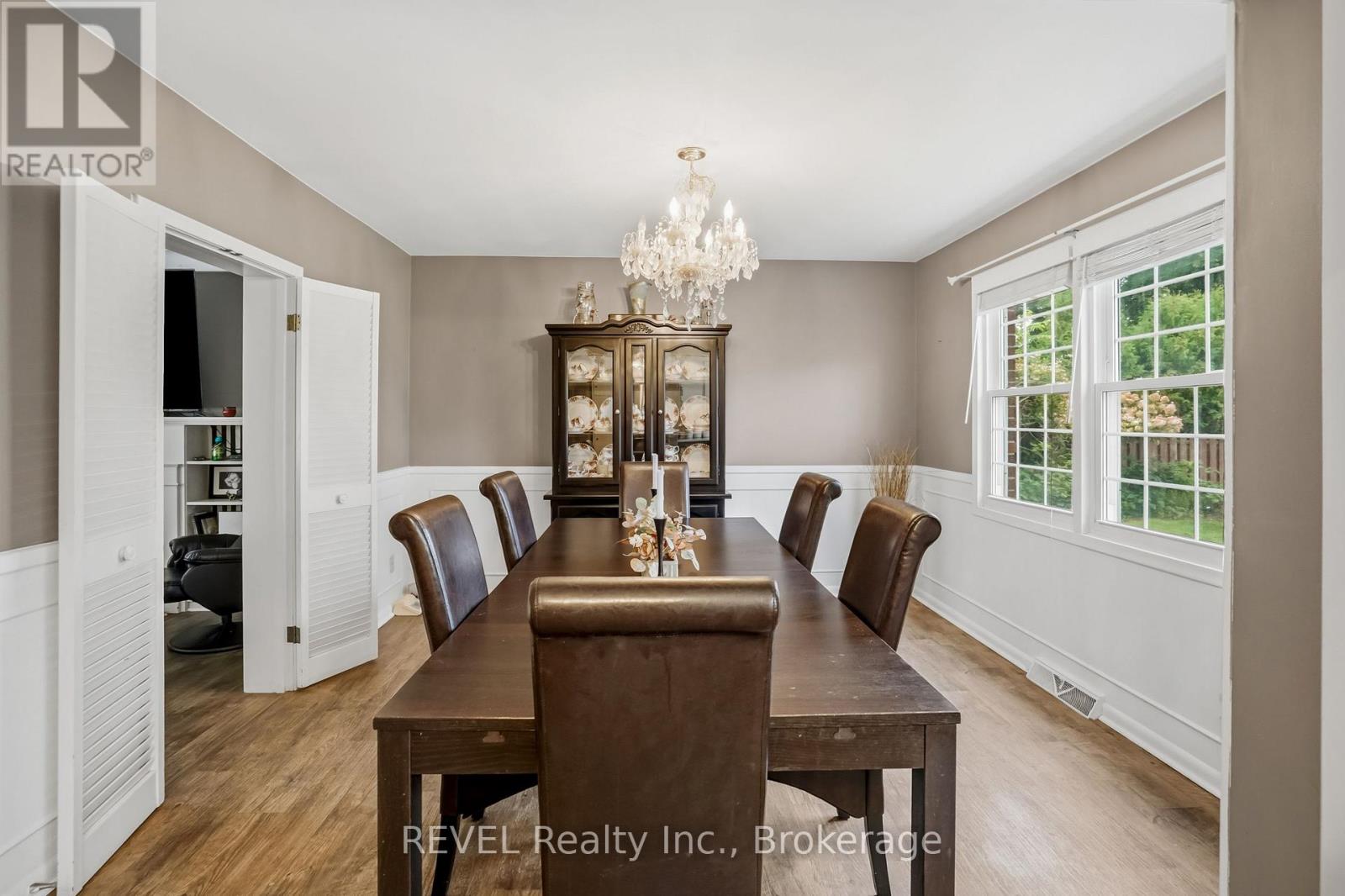 4123 Dorchester Road, Niagara Falls, Ontario  L2E 6N1 - Photo 15 - X13674088