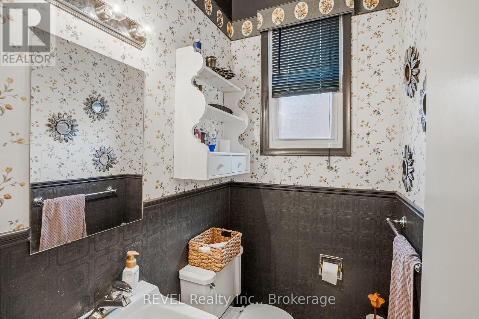 4123 Dorchester Road, Niagara Falls, Ontario  L2E 6N1 - Photo 17 - X13674088