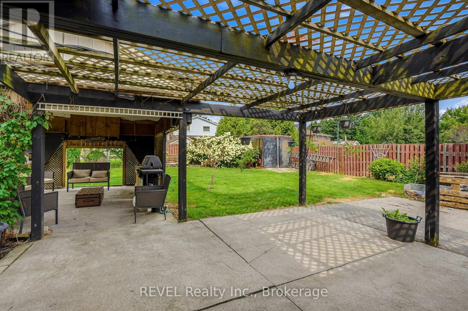 4123 Dorchester Road, Niagara Falls, Ontario  L2E 6N1 - Photo 24 - X13674088