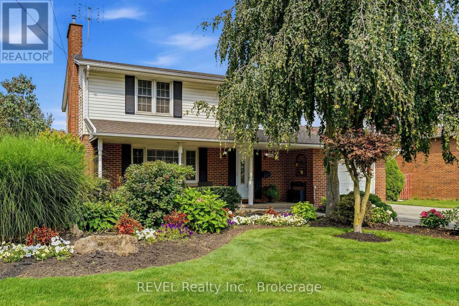 4123 Dorchester Road, Niagara Falls, Ontario  L2E 6N1 - Photo 5 - X13674088