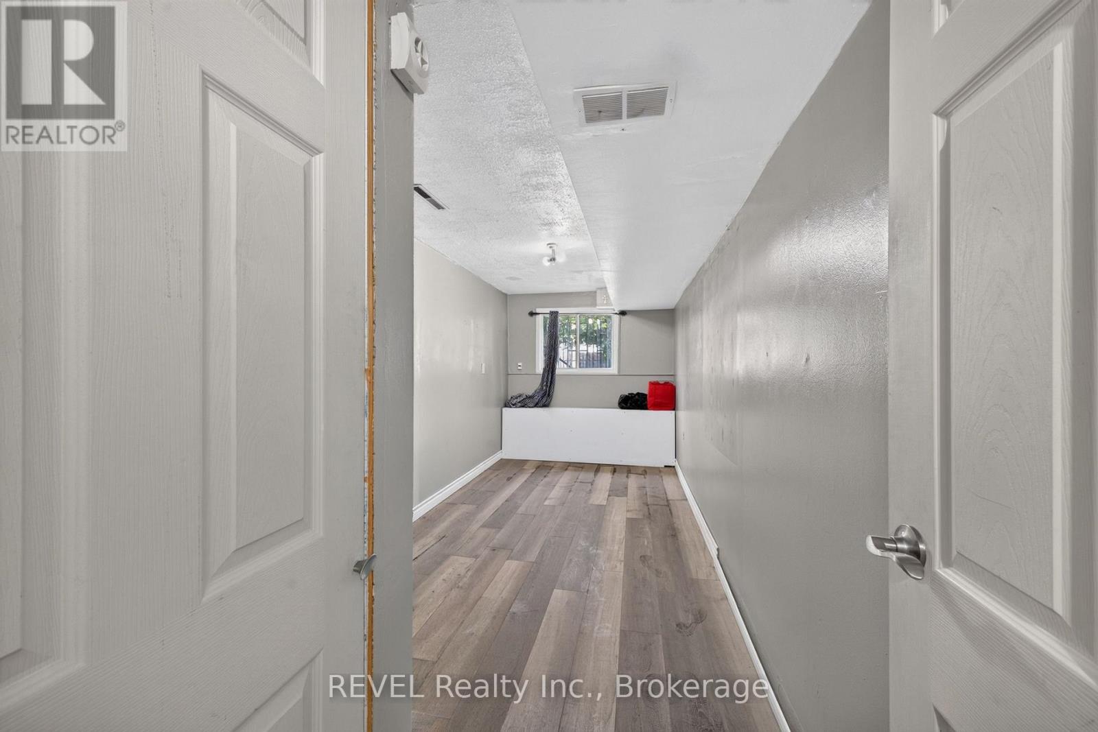 4 Kerwin Gate, St. Catharines, Ontario  L2N 4J8 - Photo 13 - X13674132
