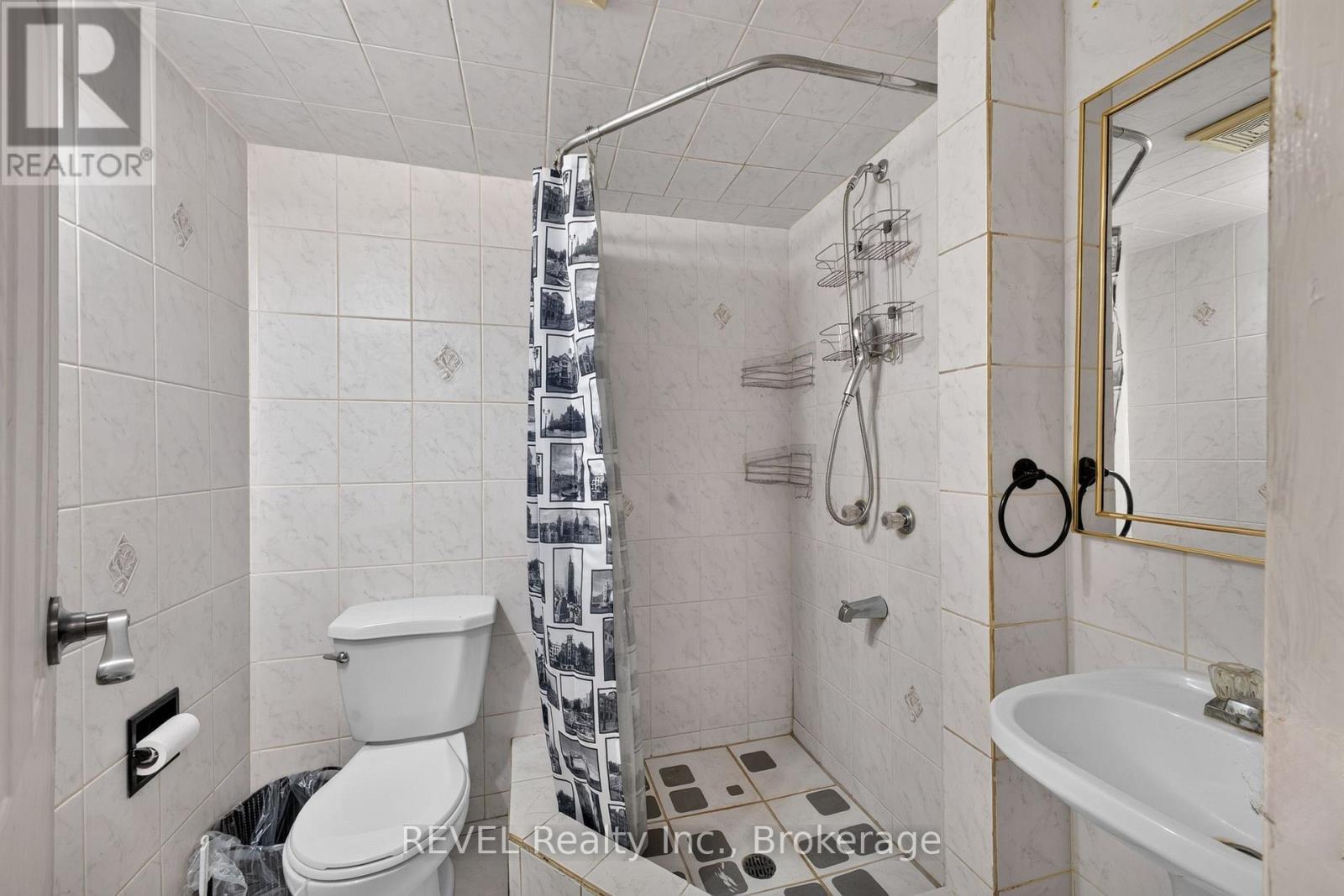 4 Kerwin Gate, St. Catharines, Ontario  L2N 4J8 - Photo 19 - X13674132