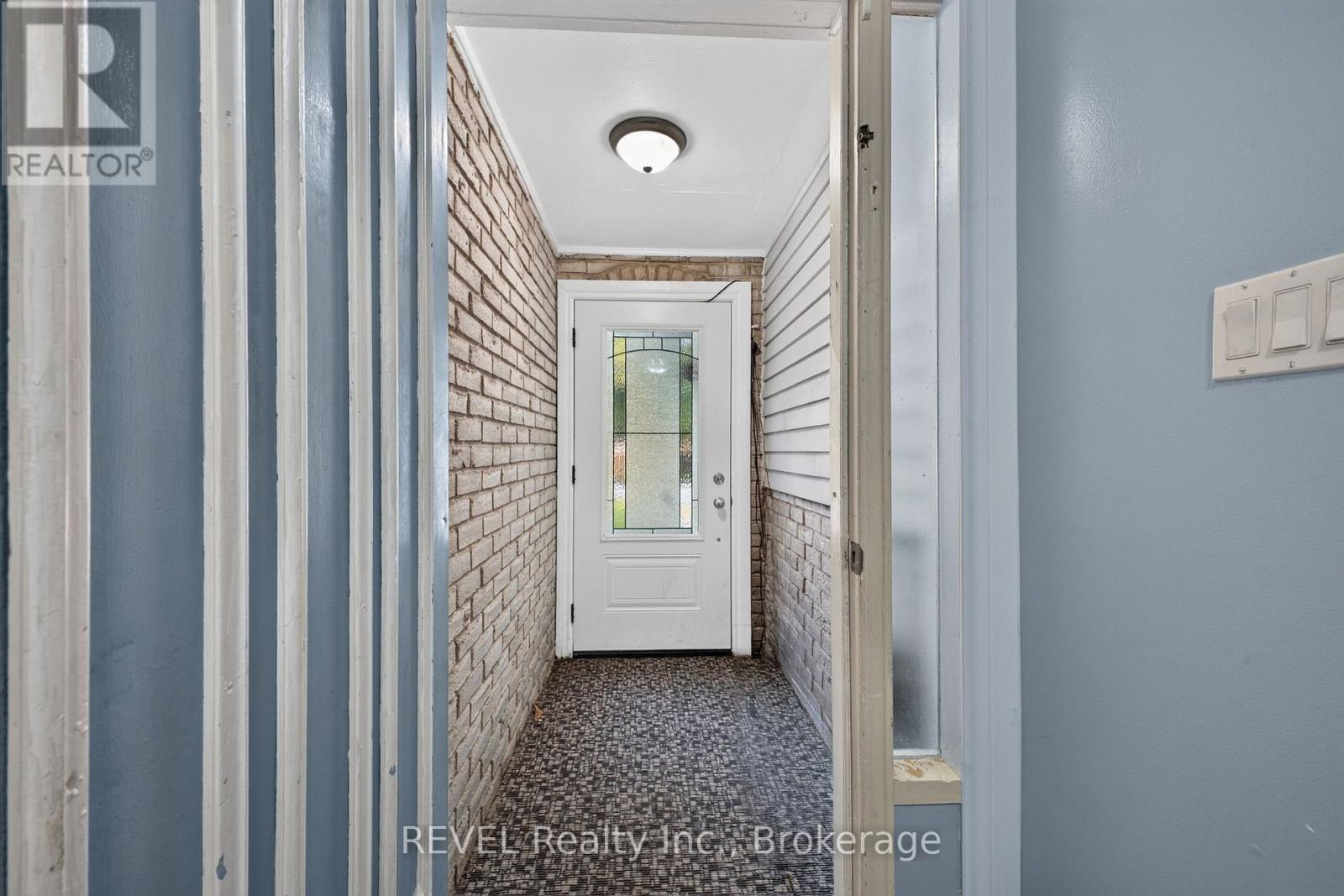 4 Kerwin Gate, St. Catharines, Ontario  L2N 4J8 - Photo 2 - X13674132
