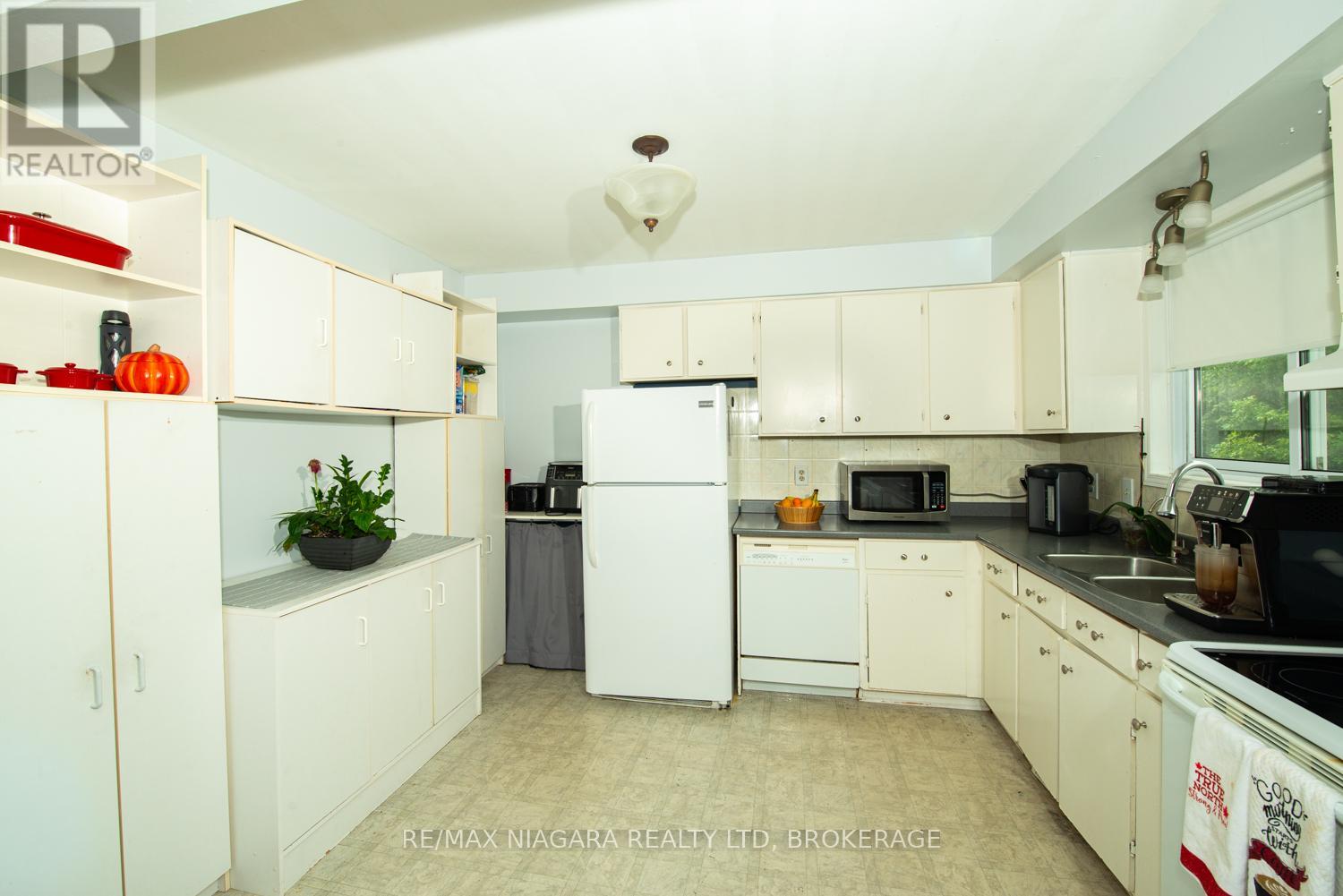 47 Elmvale Crescent, Port Colborne, Ontario  L3K 5X1 - Photo 6 - X13674506