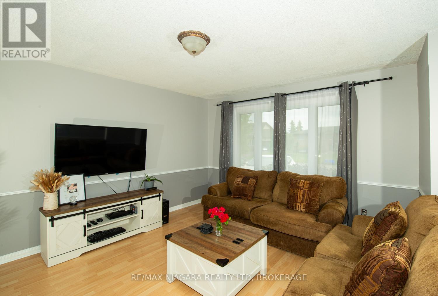 47 Elmvale Crescent, Port Colborne, Ontario  L3K 5X1 - Photo 9 - X13674506