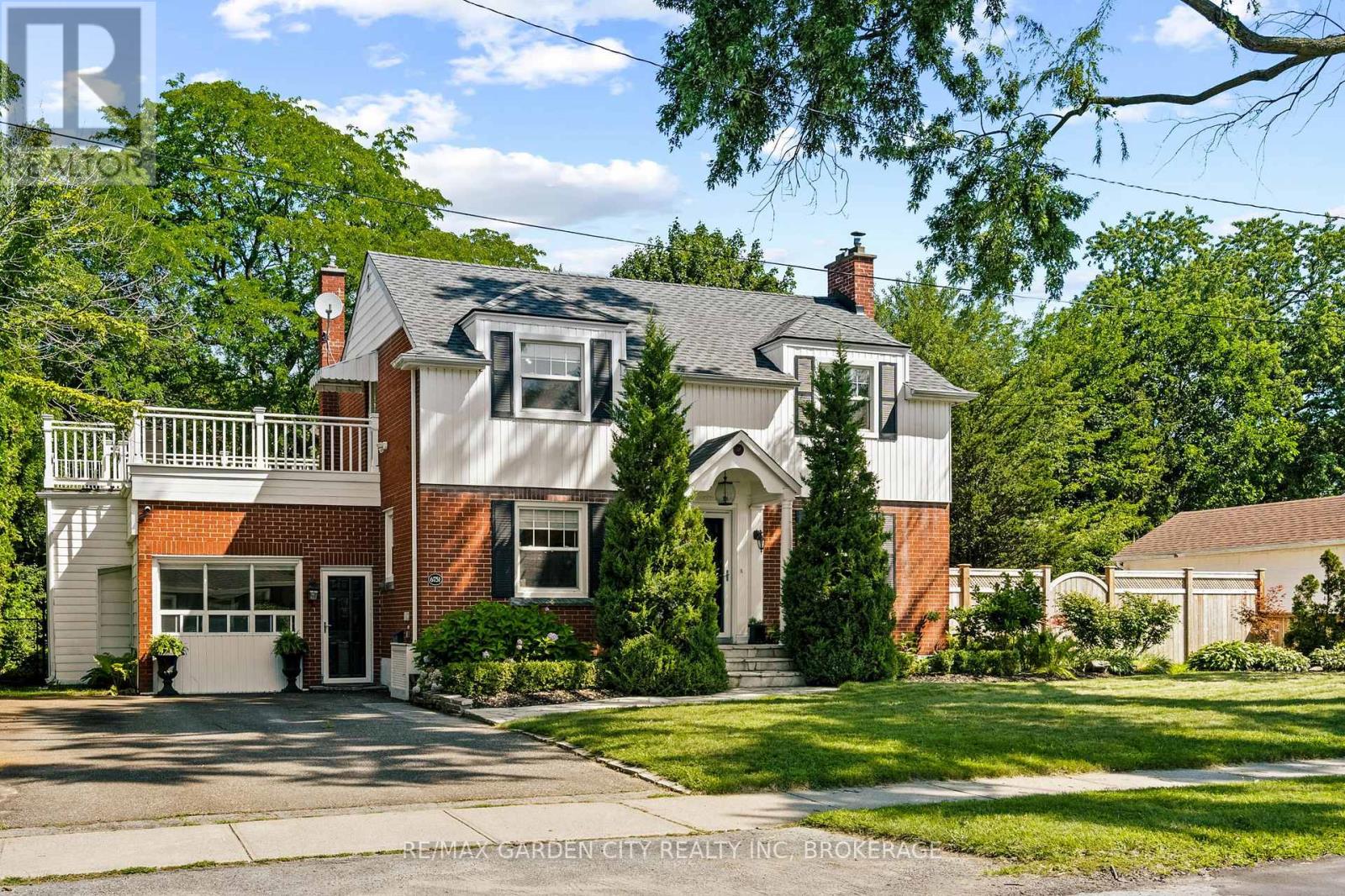 6751 BARKER STREET, Niagara Falls, Ontario