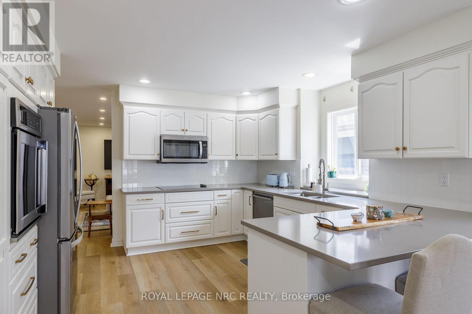 7621 Cameron Court, Niagara Falls, Ontario  L2H 3G9 - Photo 15 - X13674788