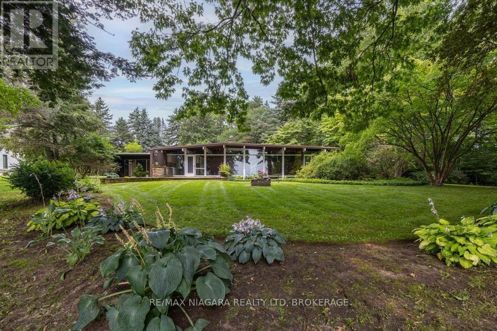 45 Port Master Drive, St. Catharines, Ontario  L2N 6X3 - Photo 2 - X13675316