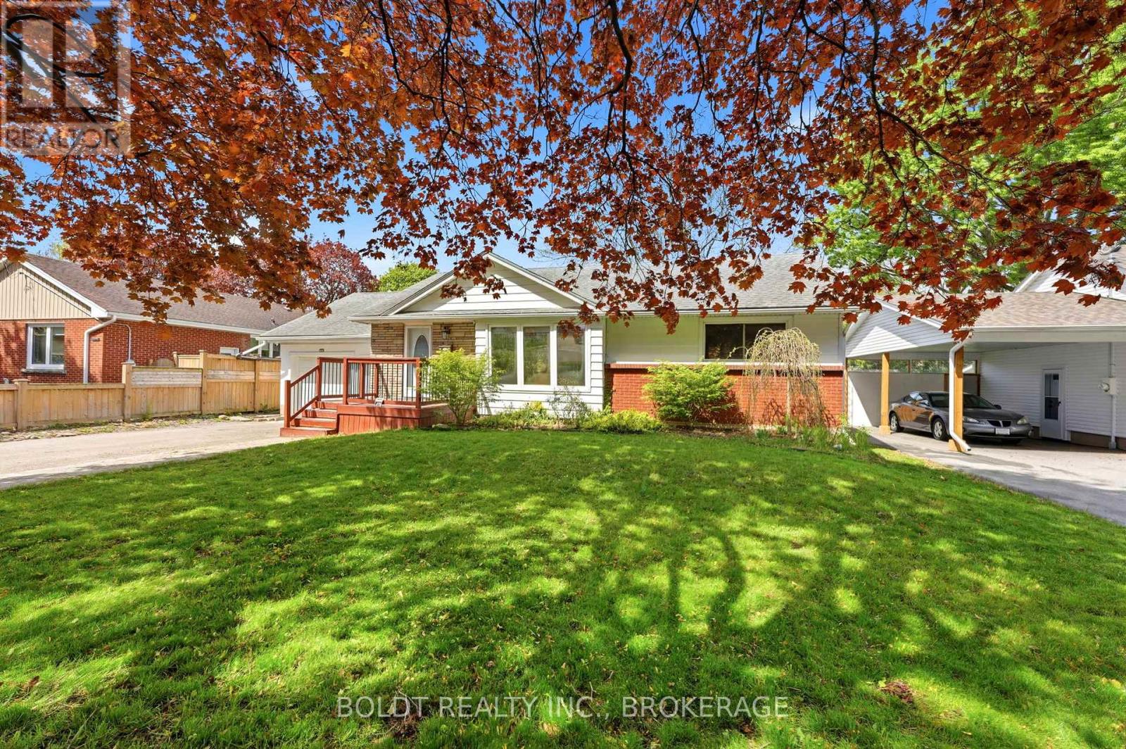 23 WOODELM DRIVE, St. Catharines, Ontario
