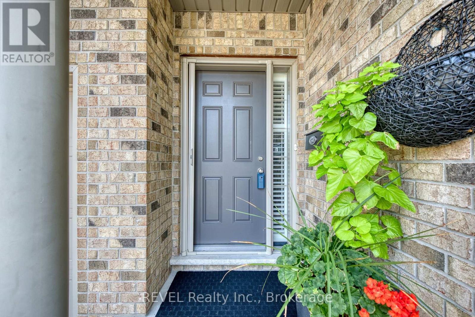 3 - 4399 Montrose Road, Niagara Falls, Ontario  L2H 1K1 - Photo 2 - X13675668