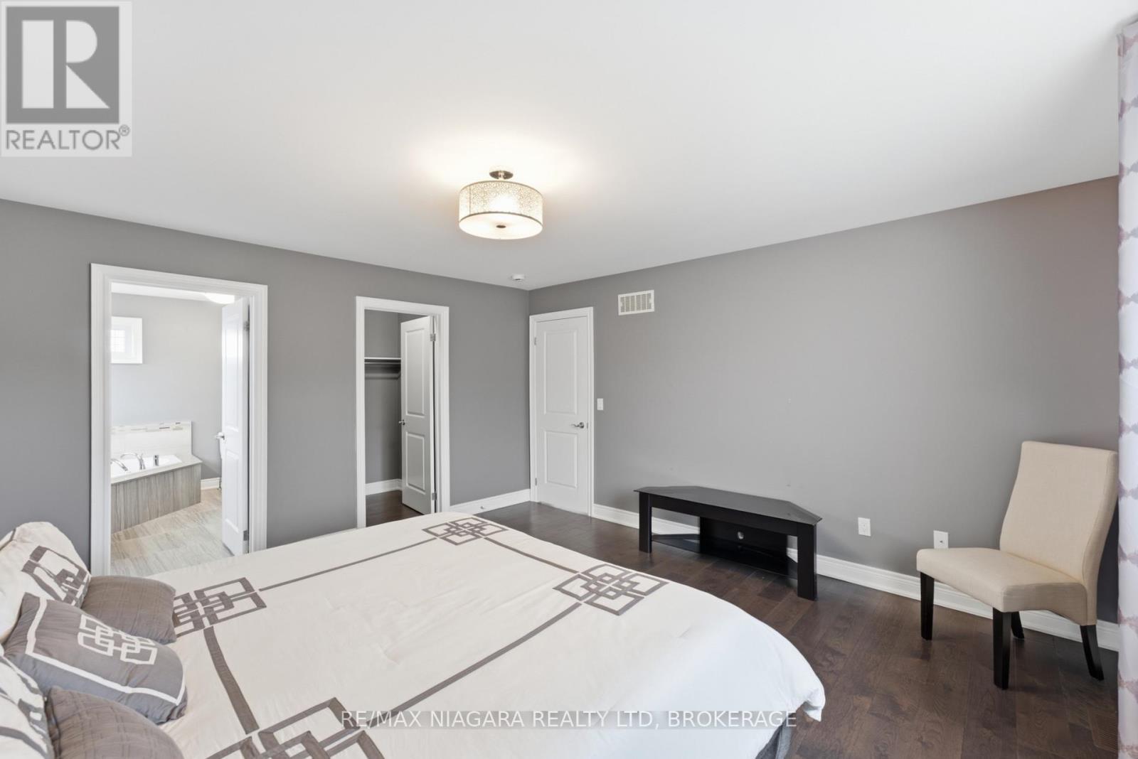 9305 Eagle Ridge Drive, Niagara Falls, Ontario  L2H 0G4 - Photo 15 - X13676292