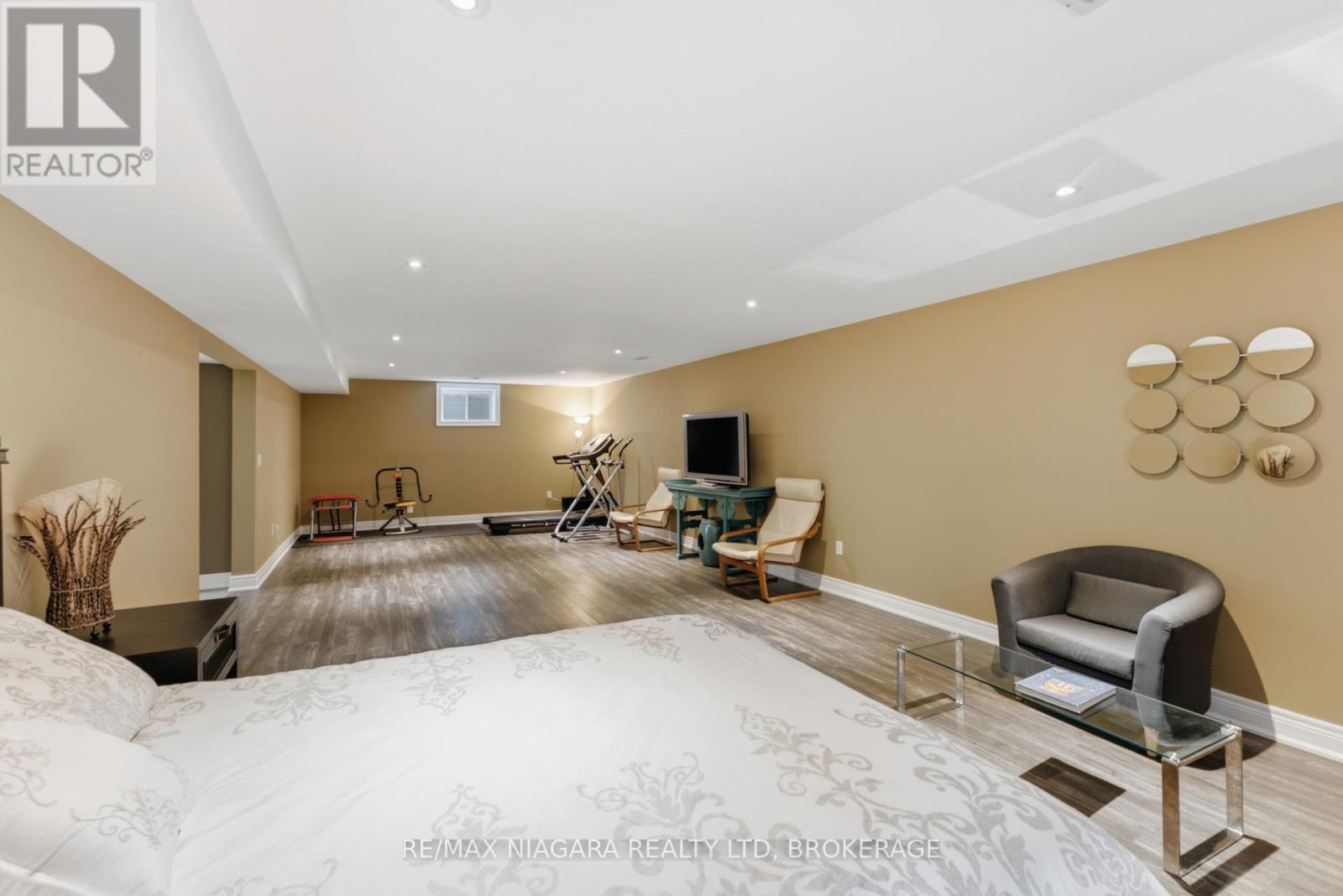 9305 Eagle Ridge Drive, Niagara Falls, Ontario  L2H 0G4 - Photo 20 - X13676292