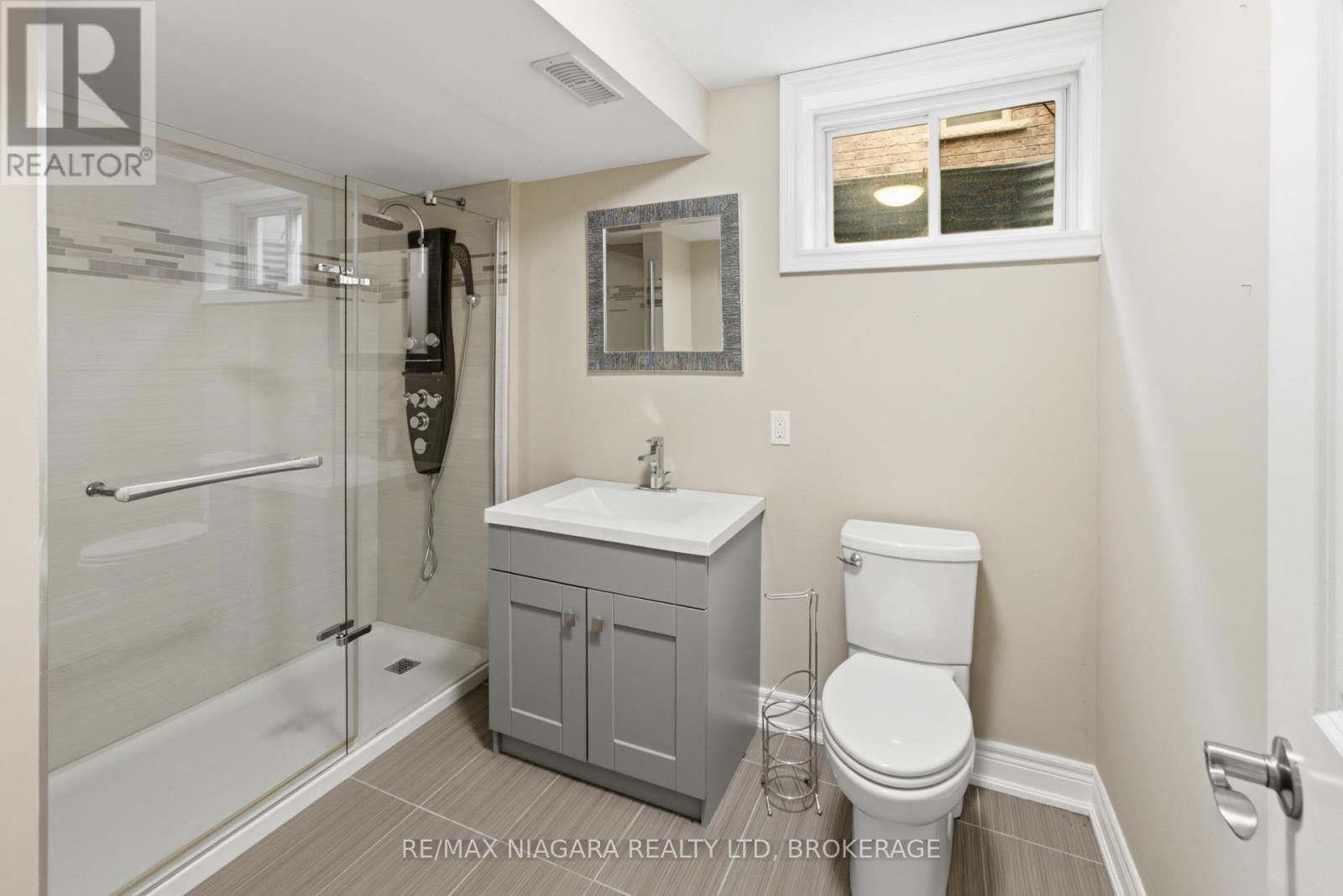 9305 Eagle Ridge Drive, Niagara Falls, Ontario  L2H 0G4 - Photo 22 - X13676292