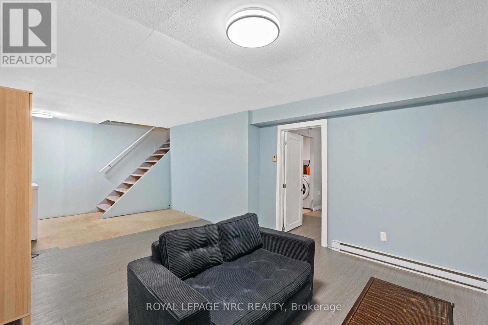 11 Connaught Avenue, Thorold, Ontario  L0S 1K0 - Photo 25 - X13676366
