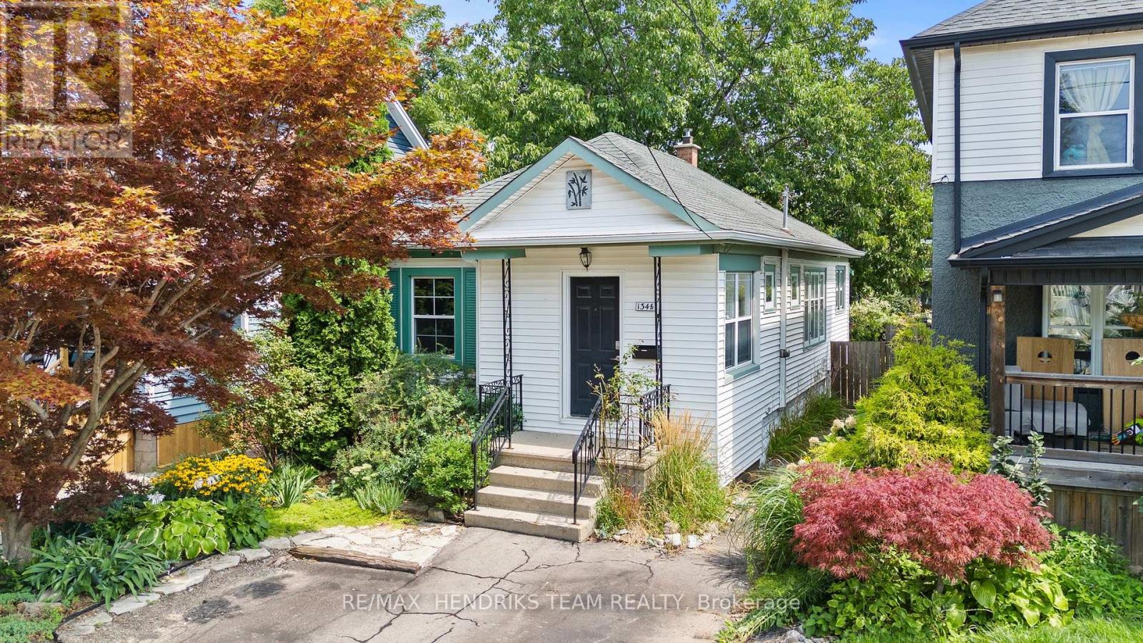 134 1/2 YORK STREET, St. Catharines, Ontario