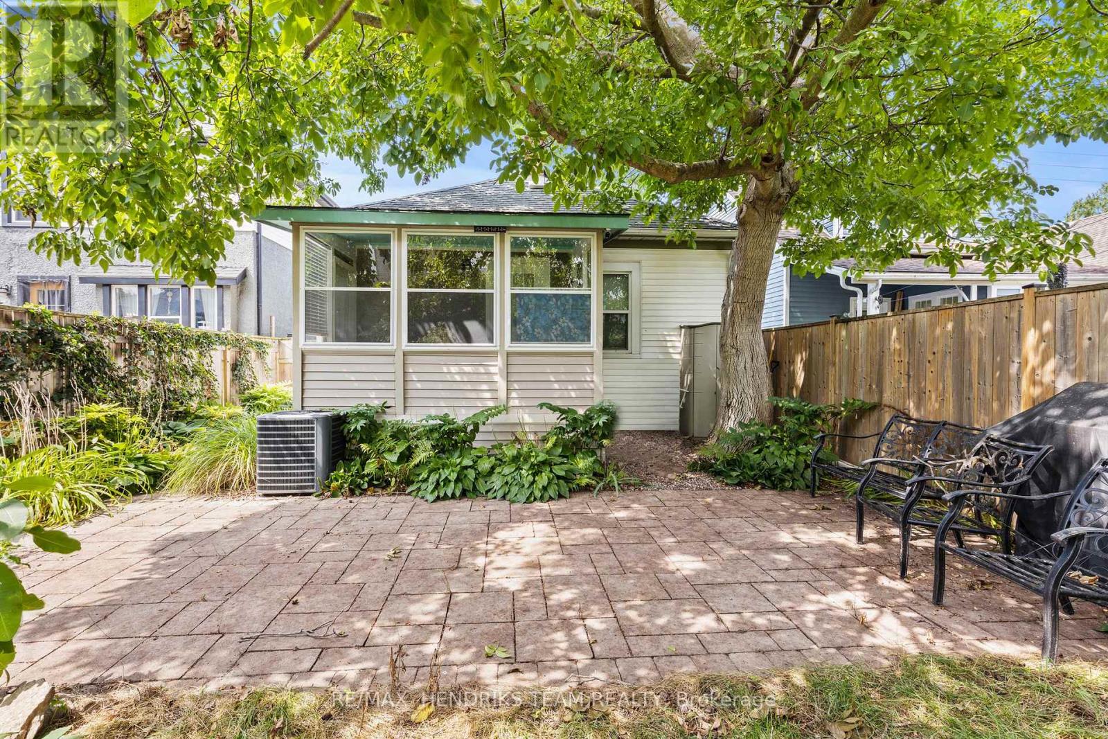 134 1/2 York Street, St. Catharines, Ontario  L2R 6E7 - Photo 23 - X13676896