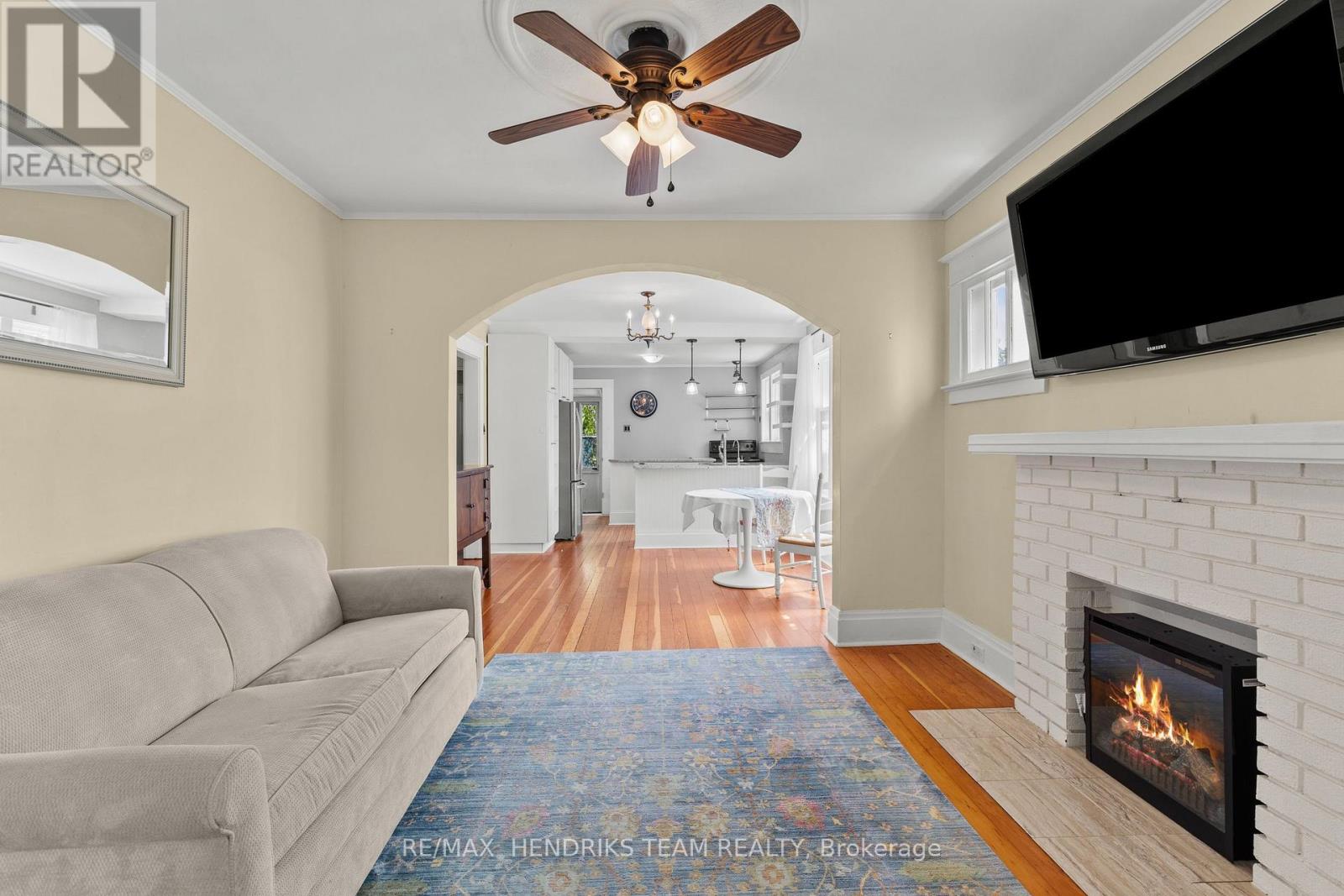 134 1/2 York Street, St. Catharines, Ontario  L2R 6E7 - Photo 5 - X13676896
