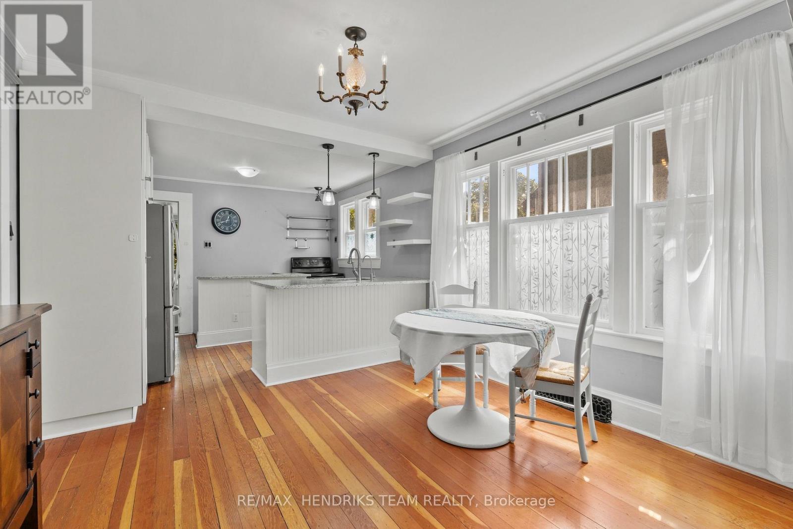 134 1/2 York Street, St. Catharines, Ontario  L2R 6E7 - Photo 8 - X13676896