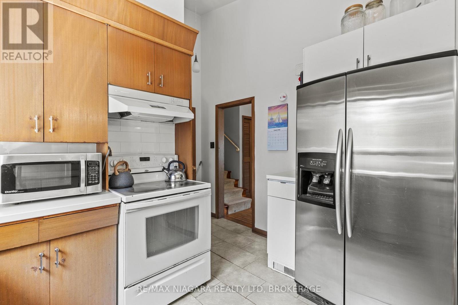 8 Cullen Drive, St. Catharines, Ontario  L2T 3H1 - Photo 13 - X13676938