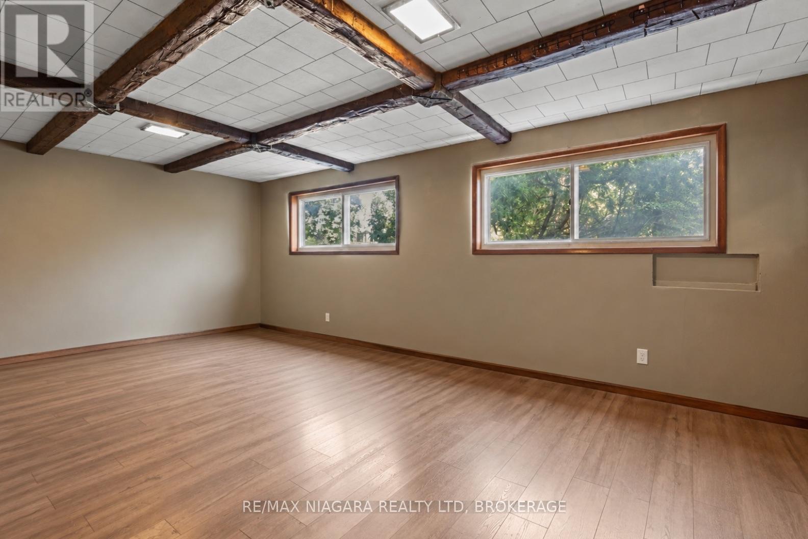 8 Cullen Drive, St. Catharines, Ontario  L2T 3H1 - Photo 21 - X13676938